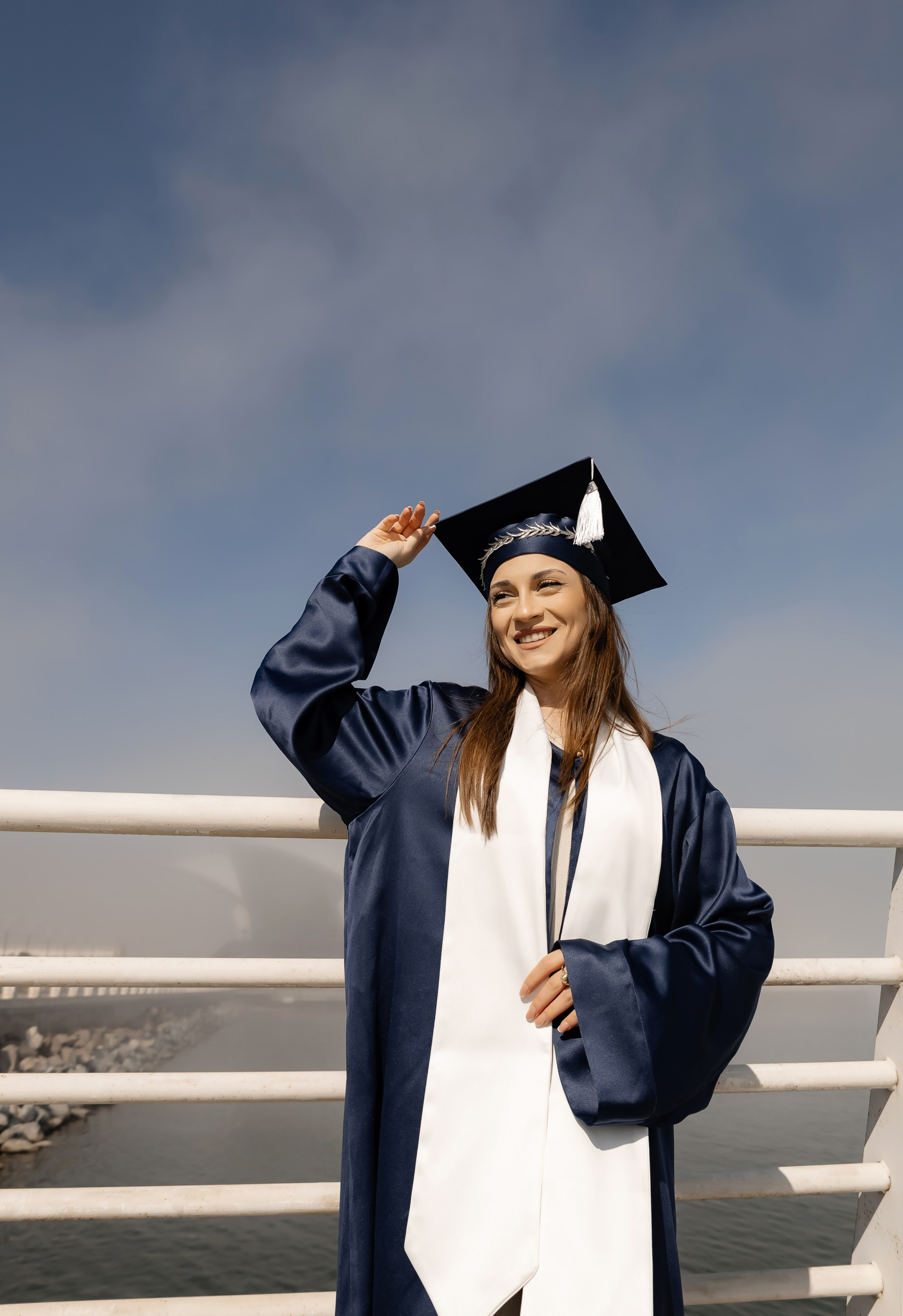 Premium mezun xalati, qara mezun geyimi, ag mezun libasi, qirmizi sarfli mezun paltari, mezun aksesuarlar, mezun papaqlari, mezun lentleri, mezun hediyyeleri, mezun fotosessiya geyimleri, mezun cekilisi ucun geyimler, mezun tedbirleri ucun aksesuarlar, mezun geyimlerinin icare ve satisi, premium mezun libaslari, mezun geyimleri online sifaris, mezun geyimleri Bakida, mezun geyimleri qiymetleri, mezun geyimleri modelleri, Mezun cekilisi, mezun fotosessiyasi, mezun cekilisi ucun geyimler, mezun mantiyasi cekilisi, mezun fotosessiya ideyalari, mezun gunu fotosessiya, mezun xatireleri, mezun papaqlari ile fotosessiya, mezun lentleri ile cekilis, ferdi mezun fotosessiyasi, qrup mezun cekilisi, mezun fotosessiya mekani, mezun ucun ideal cekilis fonlari, mezun fotosessiya aksesuarlari, mezun albomu sekilleri, mezun cekilisi poza ideyalari, universitet mezun fotosessiyasi, kollektiv mezun fotosessiyasi, mezun xalatlari ile cekilis, mezun mantiyasi fotosessiyasi, mezun geyimleri ile professional cekilis, mezun tebrik fotosessiyasi, en yeni mezun cekilis trendləri, mezun fotosessiya xidmetleri, premium mezun cekilisi, mezun cekilisi ucun dekorlar, mezun fotosessiyasi aksesuarlar, mezun gunu en gozel fotolar, mezun cekilisi fotostudiya, bakida mezun fotosessiyasi, xaricde mezun cekilisi, mezun gunune ozel cekilis,Məzun mantiyaları, eksklüziv məzun geyimləri, ağ və qara məzun libasları, məzun üçün xüsusi şarf modelləri, məzun papağı və aksesuarları, fərdi dizayn məzun geyimləri, məzun tədbiri üçün ən yaxşı seçimlər, məzun fotosessiyası üçün ideal libaslar, məzun mərasimi geyimləri, keyfiyyətli məzun mantiyası, rahat və şık məzun geyimləri, məzun üçün lent və tac modelləri, məzun simvolik medalları, icarəyə verilən məzun libasları, məzun geyimlərinin sərfəli qiymətləri, onlayn məzun geyimi sifarişi, məzun paltarı mağazası, dəbli məzun geyimləri, premium məzun mantiyalarının satışı, universitet məzunları üçün mantiyalar, kollektiv məzun geyimləri, məktəb məzunları üçün geyimlər, diplom mərasimi üçün geyimlər, fərqli rəngdə məzun libasları, ən yeni məzun geyimləri, rahat və premium məzun geyimi seçimləri, Bakıda məzun geyimi mağazası, məzun üçün ən yaxşı libaslar