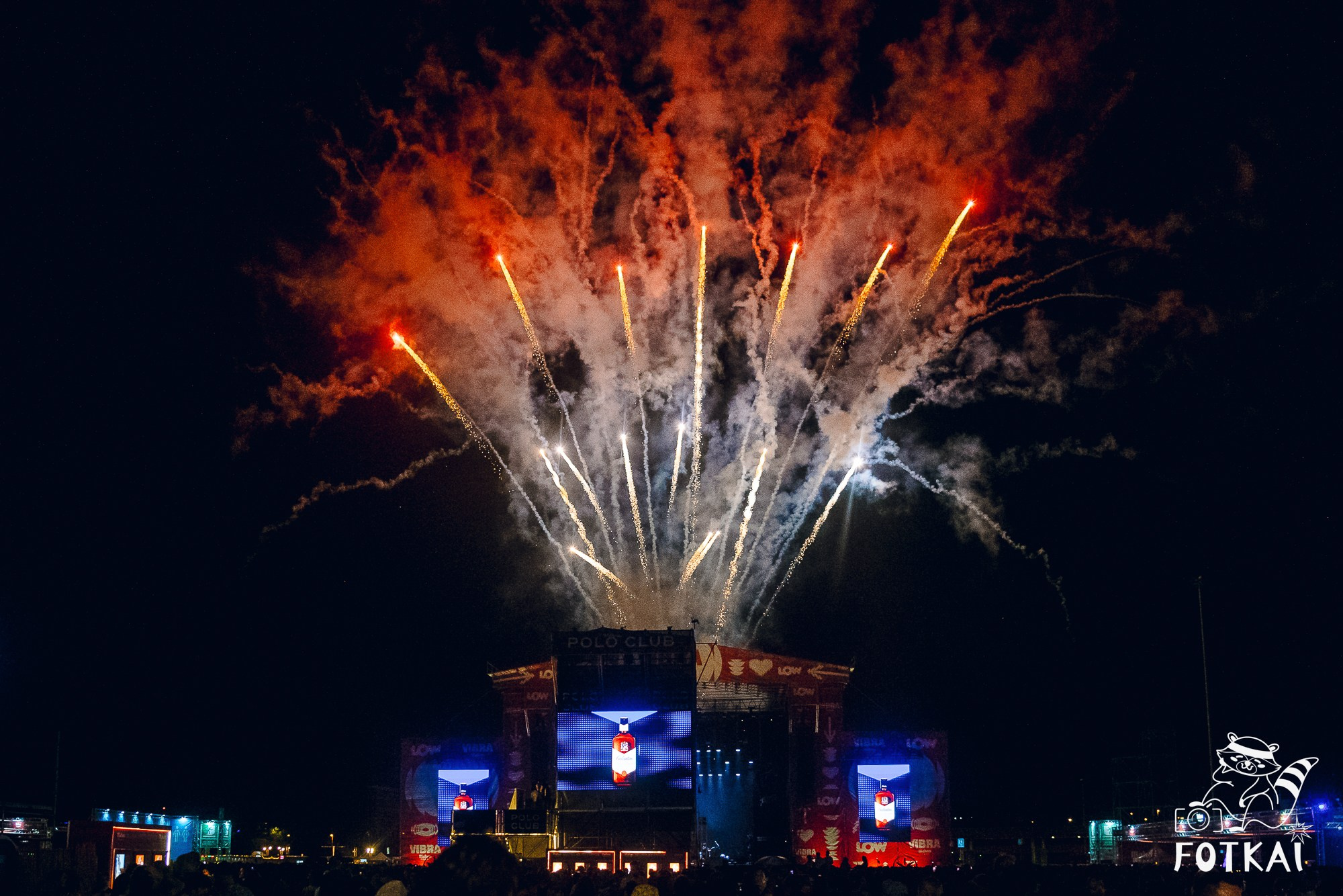 Low Festival 2026 — Full Concert Photo Report from the Opening Night in Torrevieja | FOTKAI