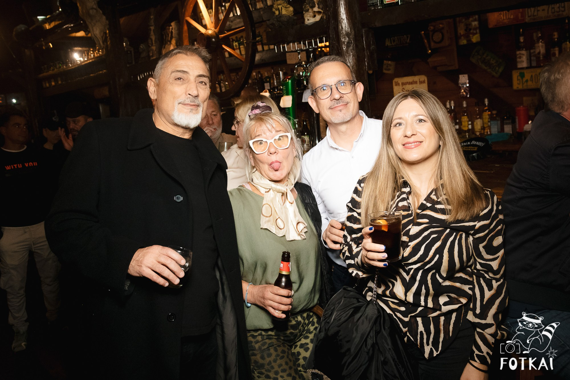 The Galaxy’s в El Paso Bar Торревьеха: фоторепортаж с концерта 21 марта 2026 года | FOTKAI