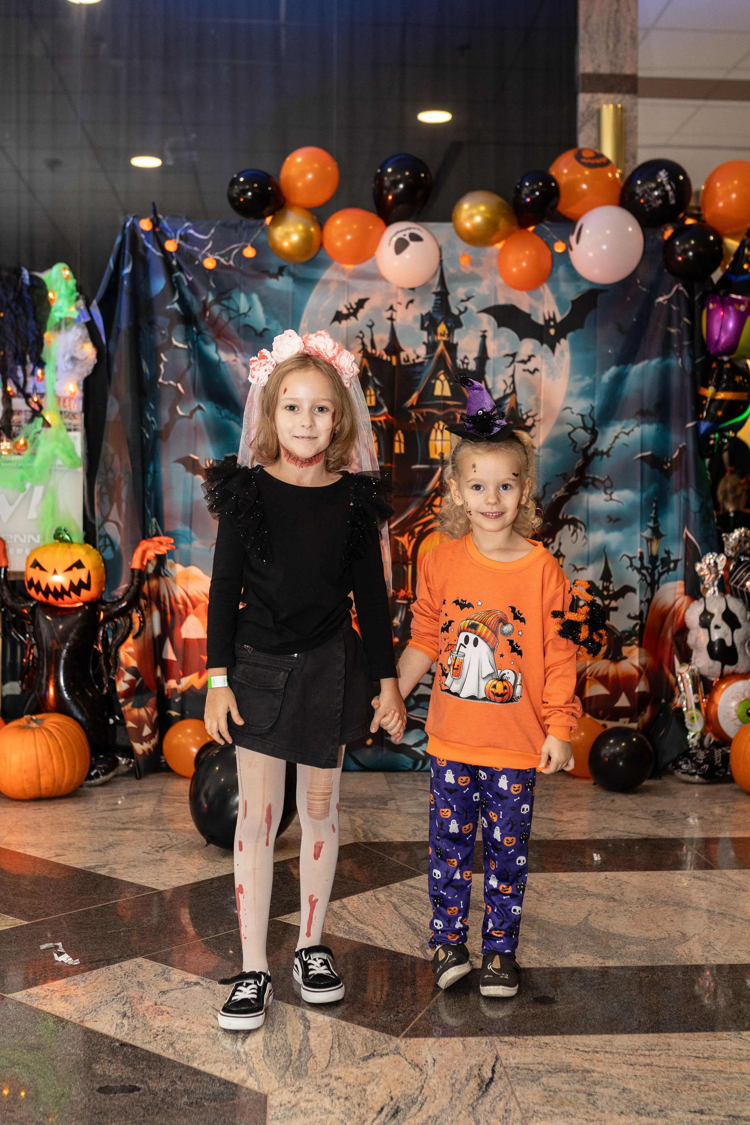 Leo dance studio Helloween 2025. Семейный и детский фотограф в Варшаве Мила Бобровская