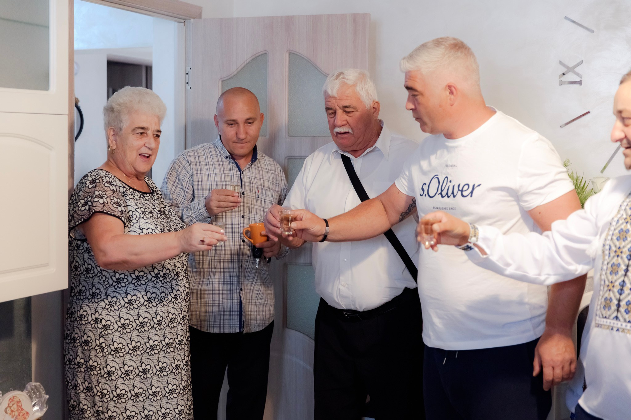 Mihai & Oana. Servicii foto-video profesionale, pentru momente de neuitat