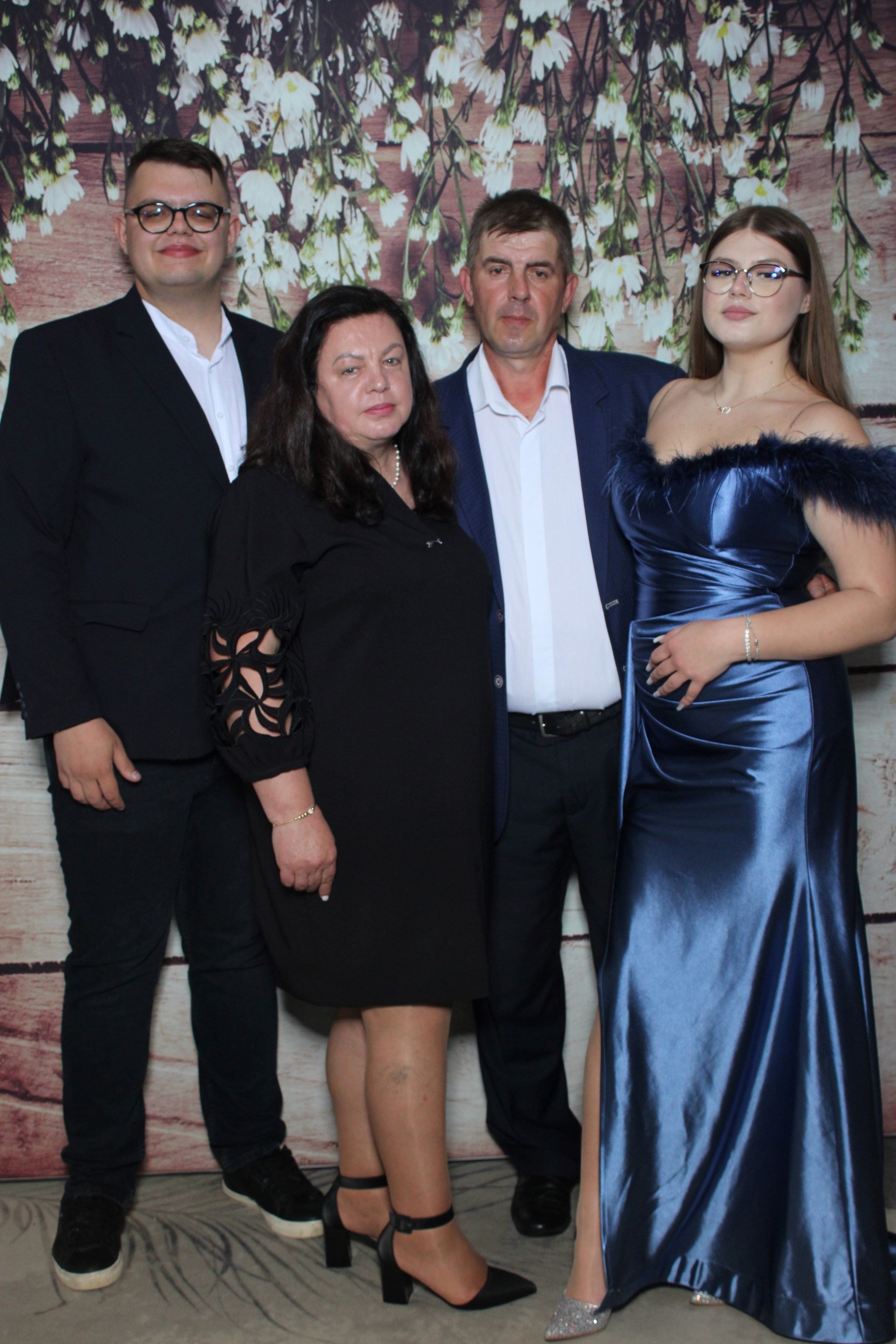 Nunta Denisa & Daniel – Zâmbete și distracție cu Oglinda Amintirilor Suceava