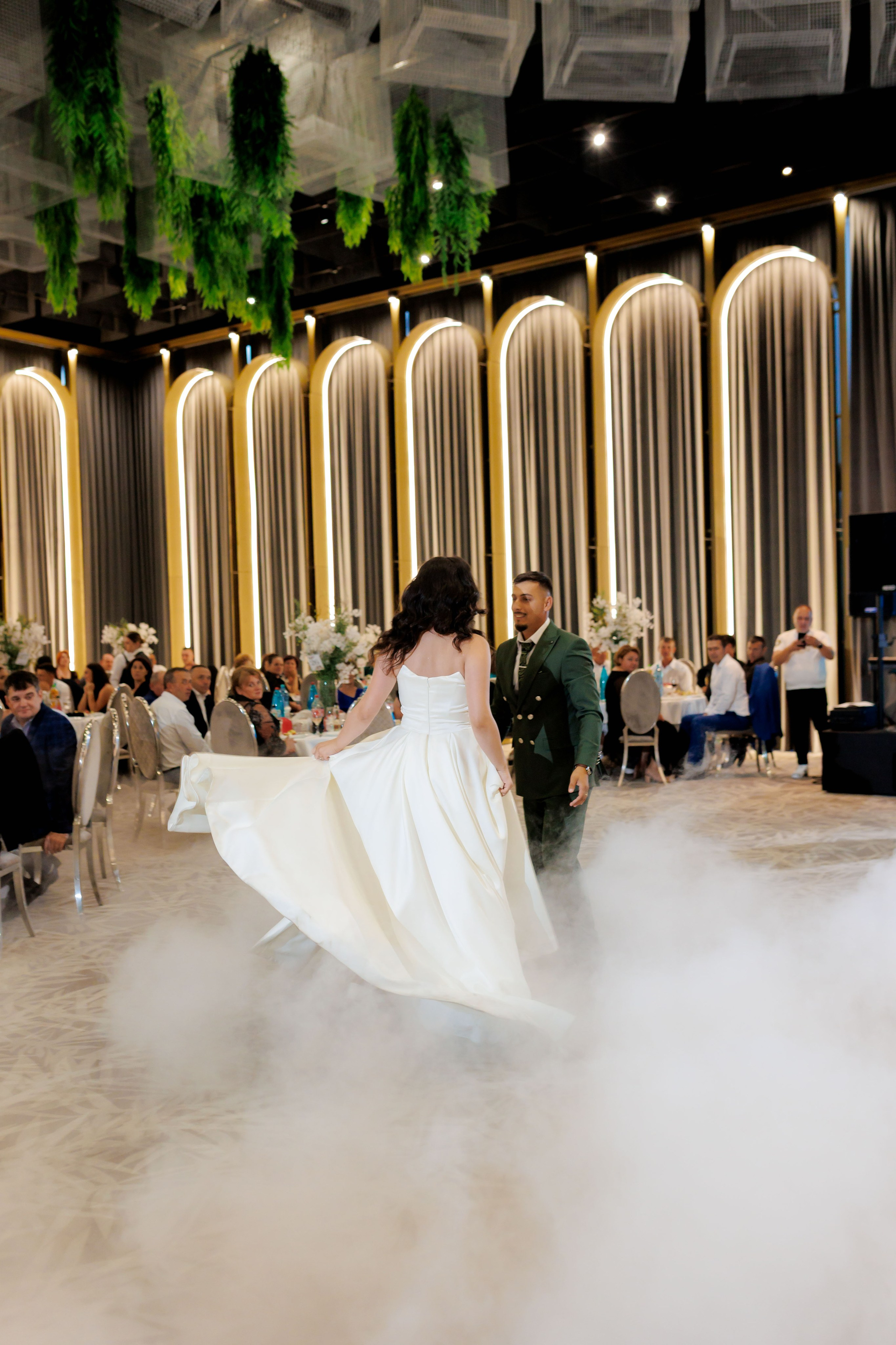 Nunta Nicoleta & Răzvan | Fotografie & Videografie Profesională. Servicii foto-video profesionale, pentru momente de neuitat