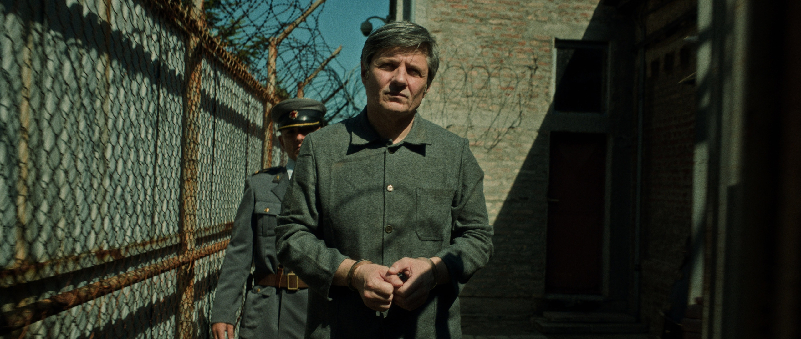 Ruski Konzul. Commercial and studio photographer in Belgrade