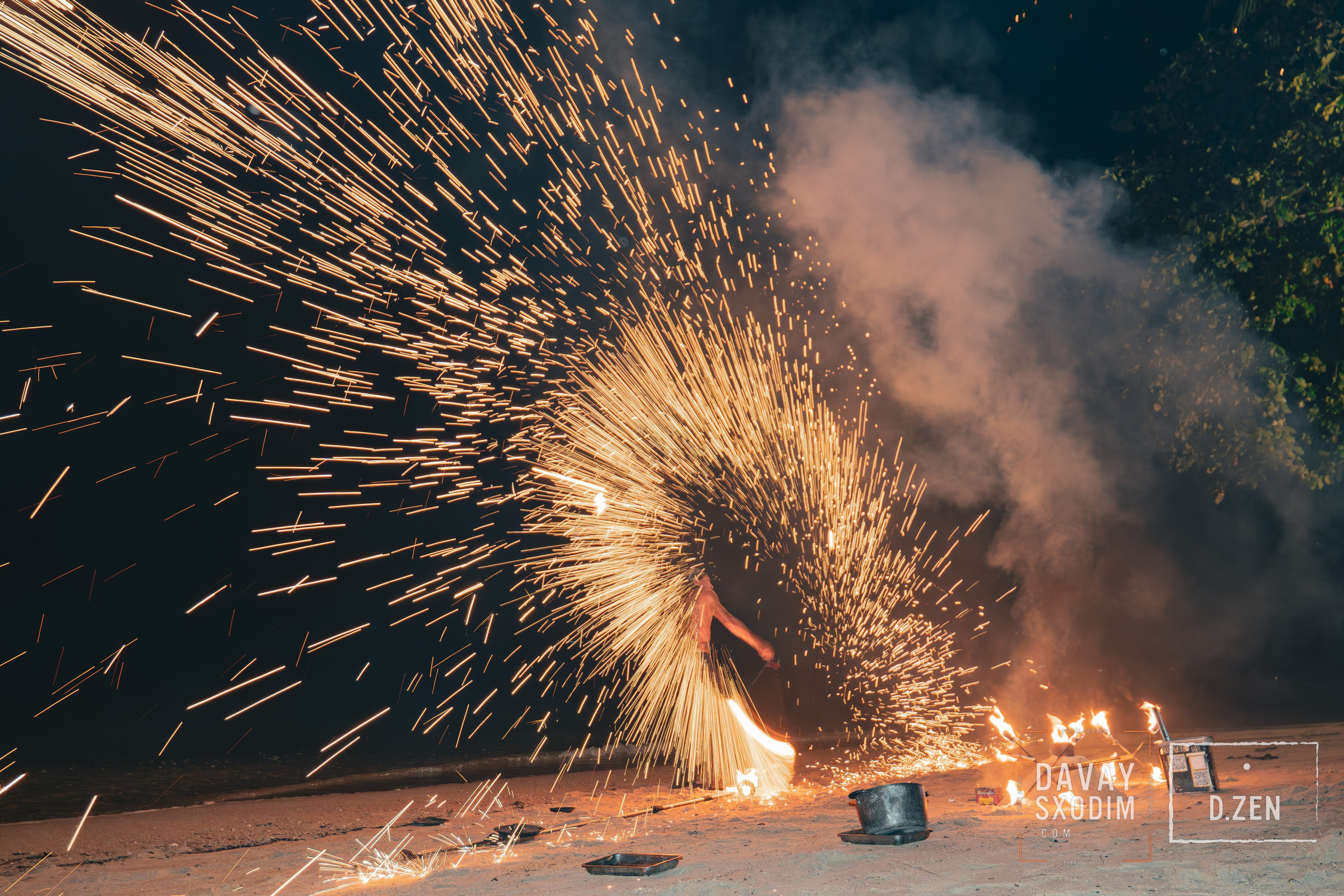 Фестиваль всех святых | Фоторепортаж | Афиша | DAVAYSXODIM.com PHUKET. АФИША|ФОТОРЕПОРТАЖИ|ИВЕНТЫ|ПХУКЕТ