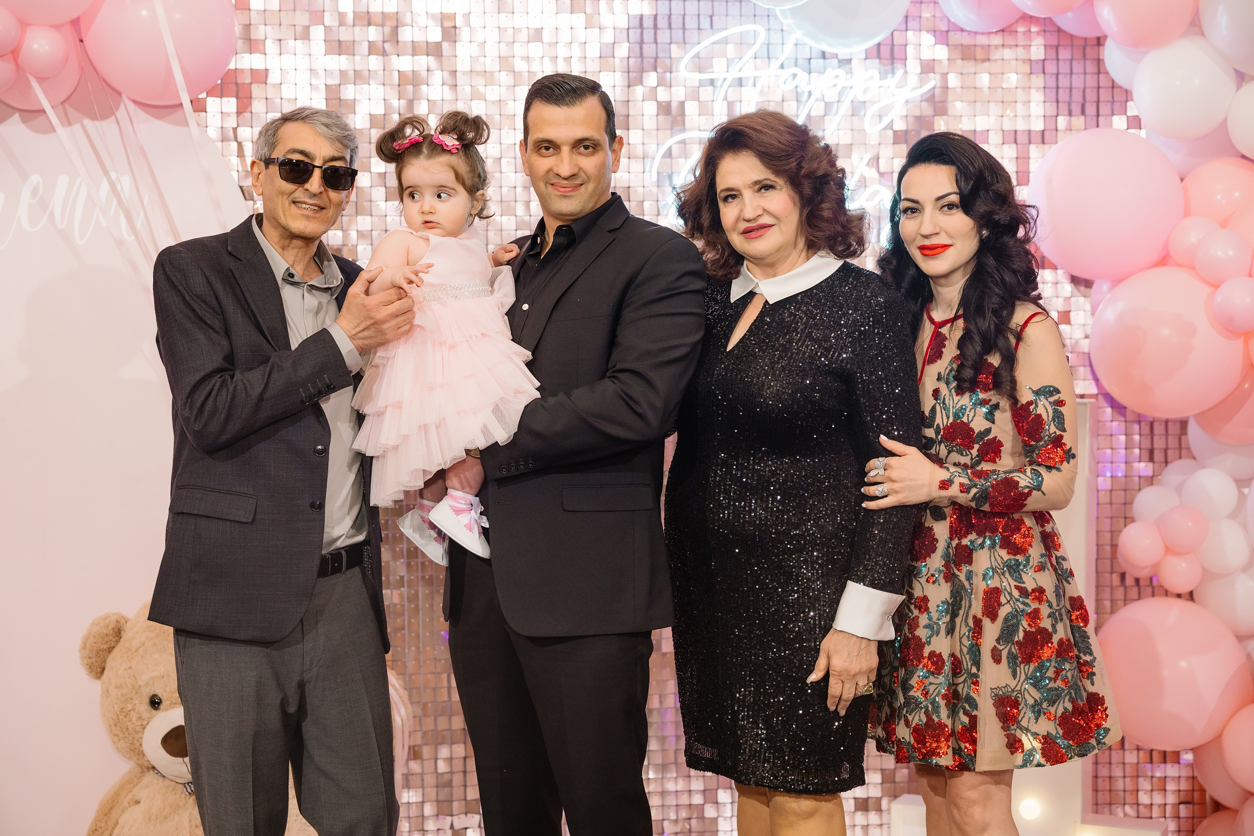 04.13.2025 First birthday. Wedding family event photographer in Chicago Nick Yushevich