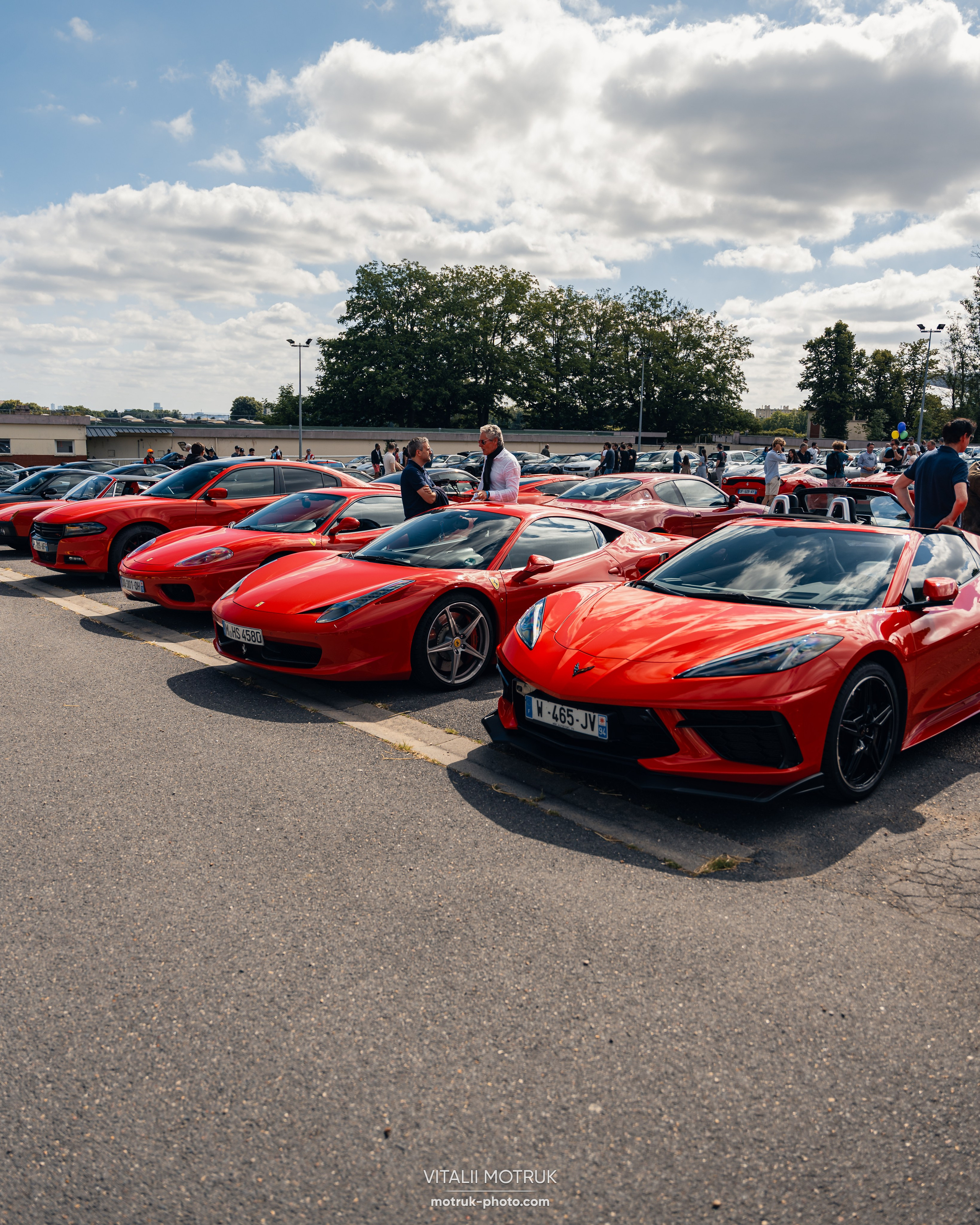 Cars and Coffee 23 juin 2024. Photographe de voitures à Paris — Vitalii Motruk