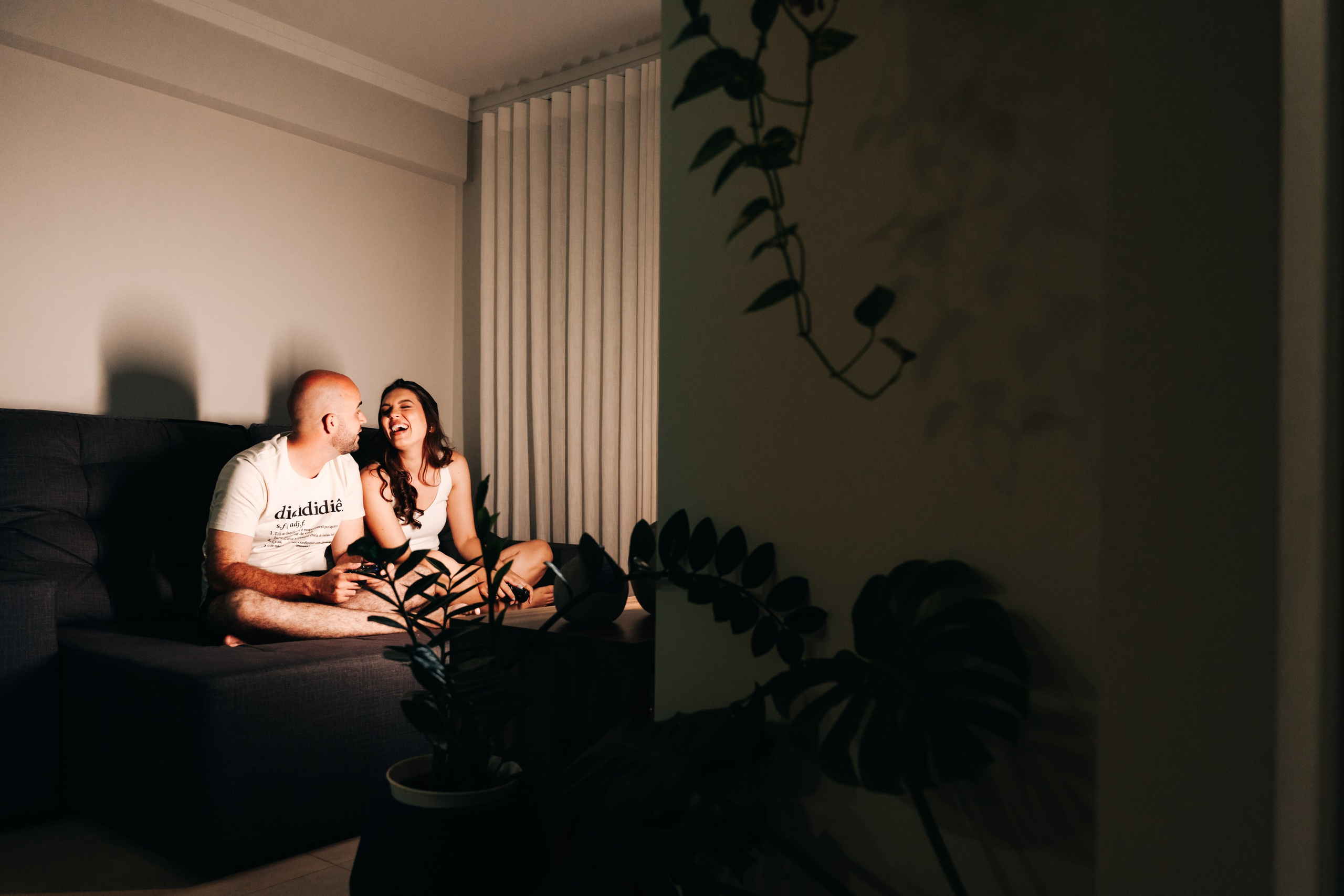 CASAIS. Fotografia de casamentos com verdade, sensibilidade e tempo preservado