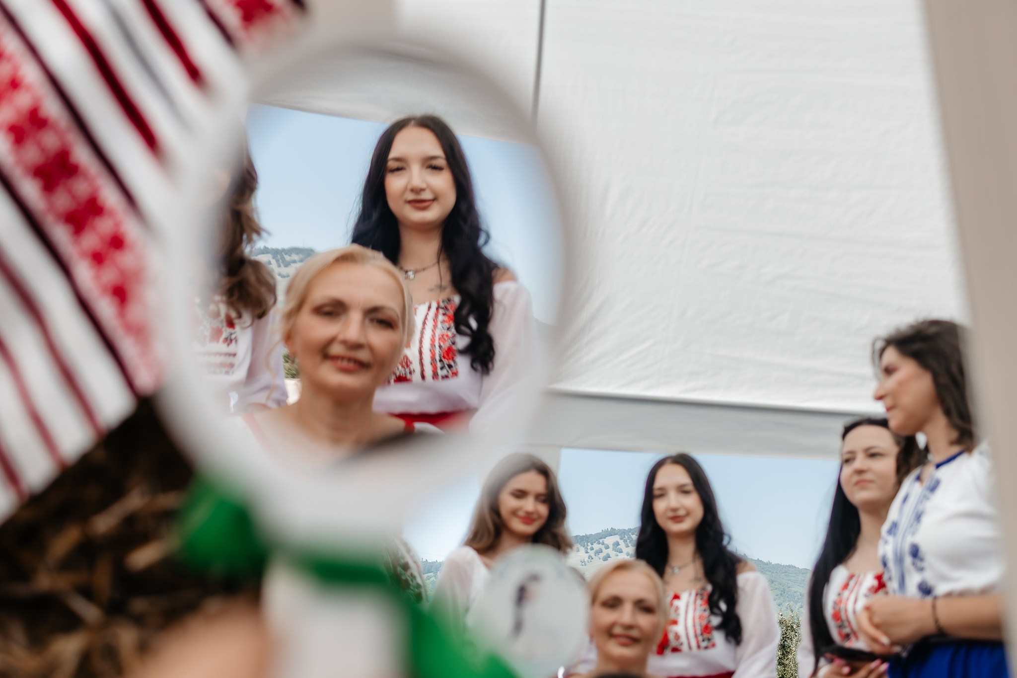 Tradiție și distracție. FotoACTIV.ro - Imaginea ta contează