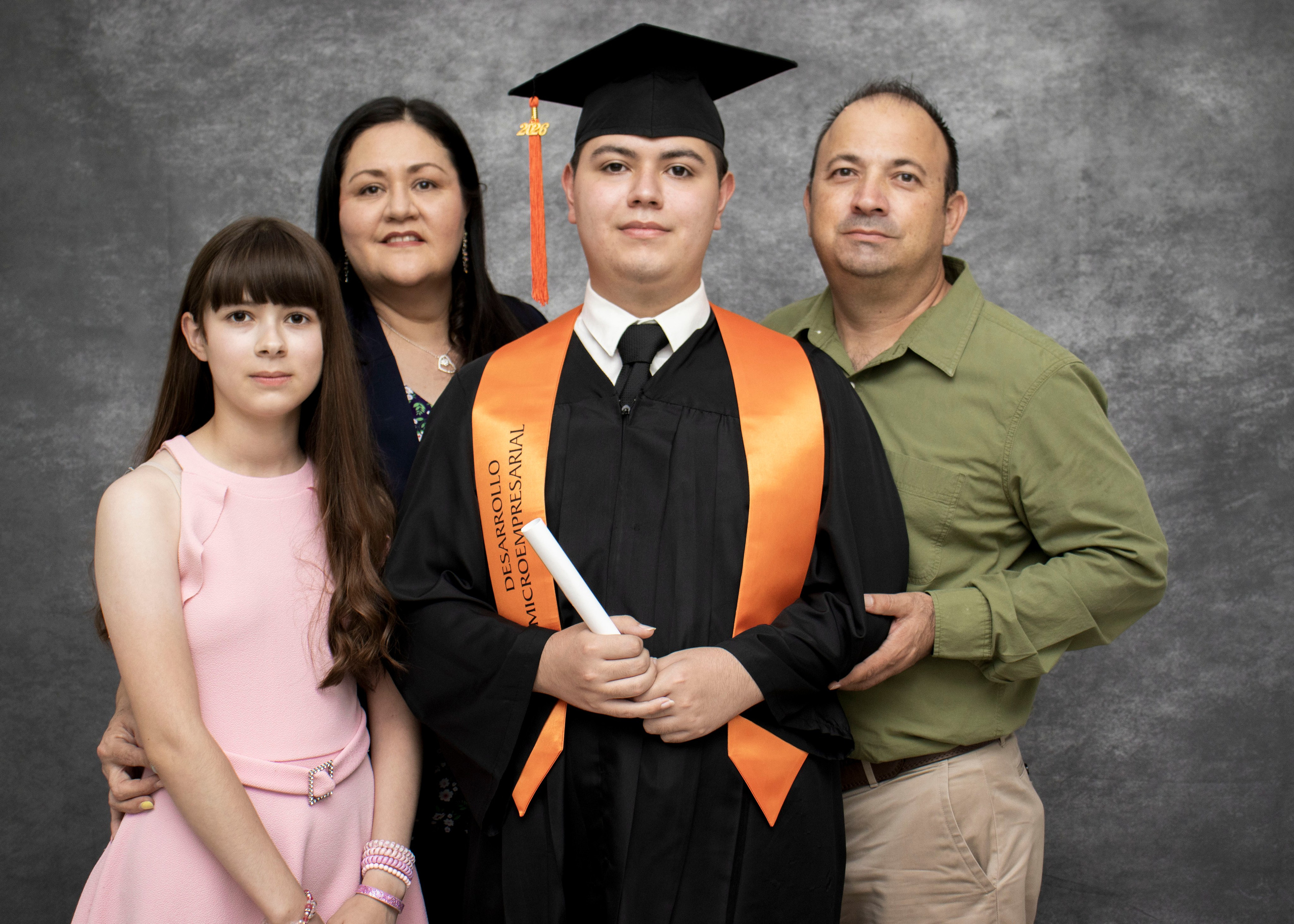 Grad, Christian Sandoval. Fotografia, eventos sociales en san luis rio colorado, sonora Mexico