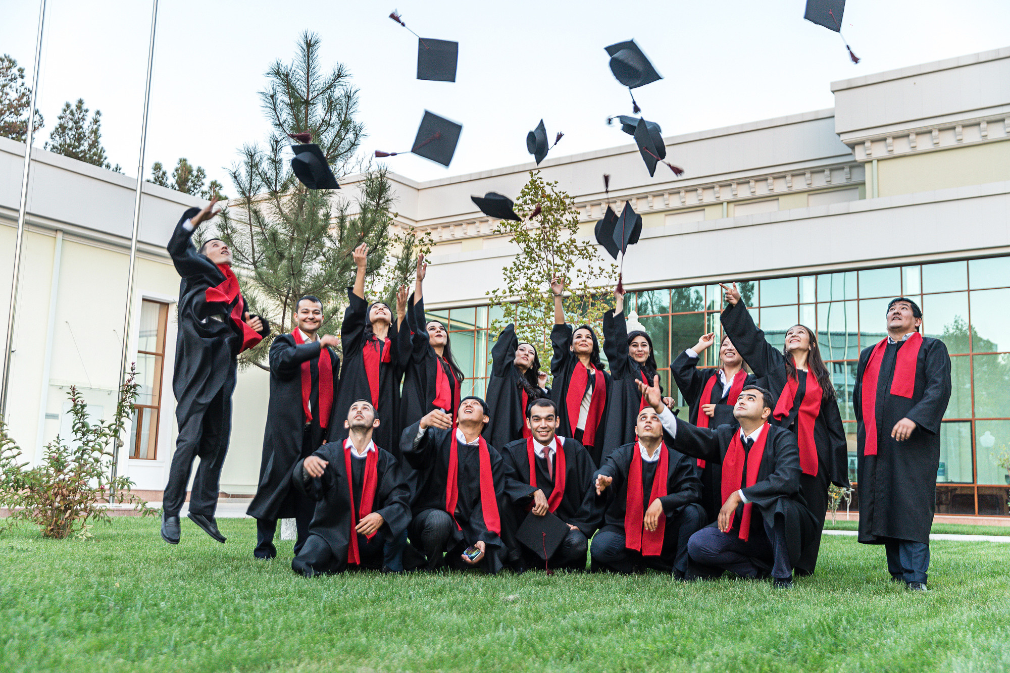 Выпускники. Женский и семейный фотограф в Ташкенте
