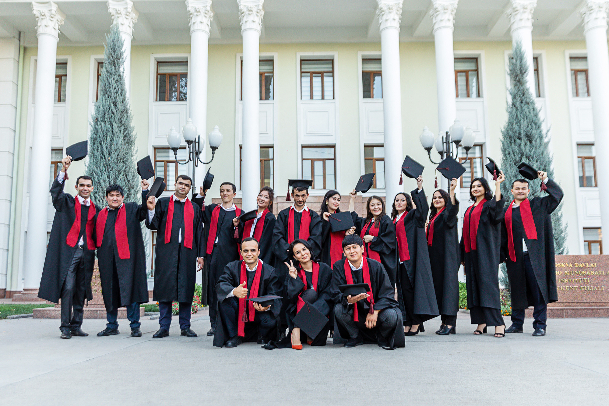 Выпускники. Женский и семейный фотограф в Ташкенте