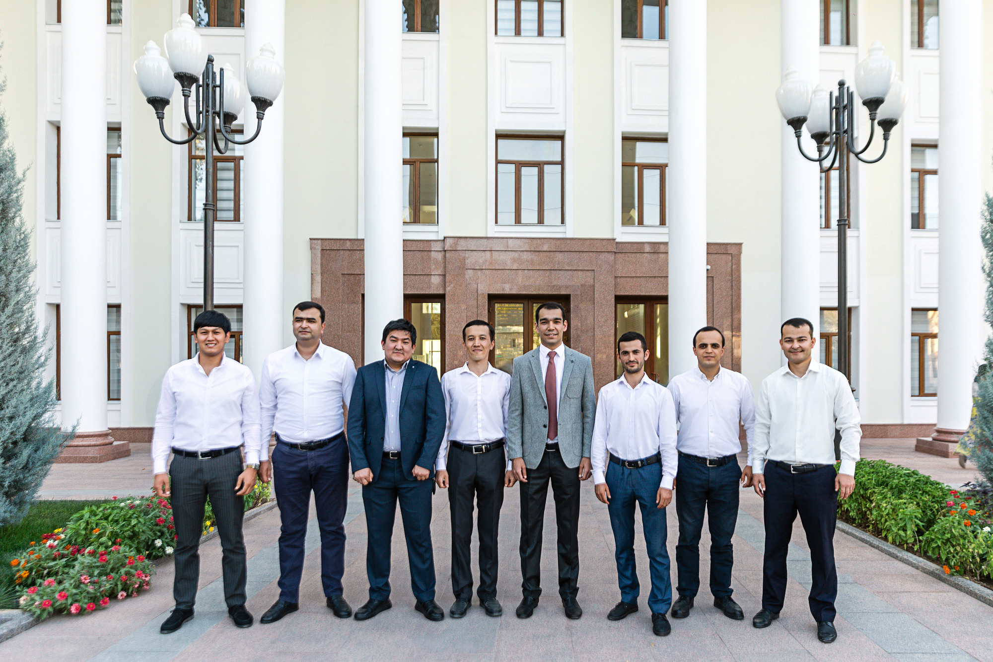 Выпускники. Женский и семейный фотограф в Ташкенте