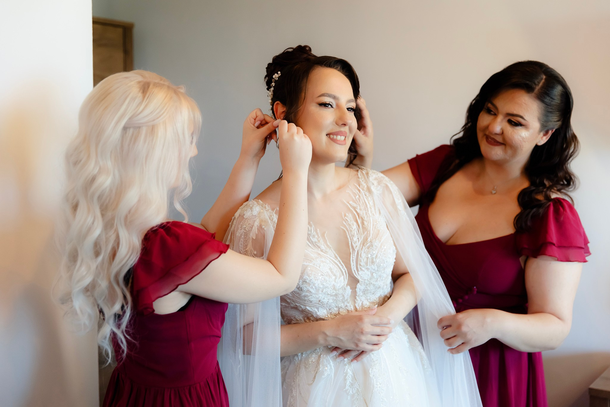 Ioana & Ionuț | Nuntă de poveste la Păstrăvăria Poiana din Mălini județul Suceava. Servicii foto-video profesionale, pentru momente de neuitat