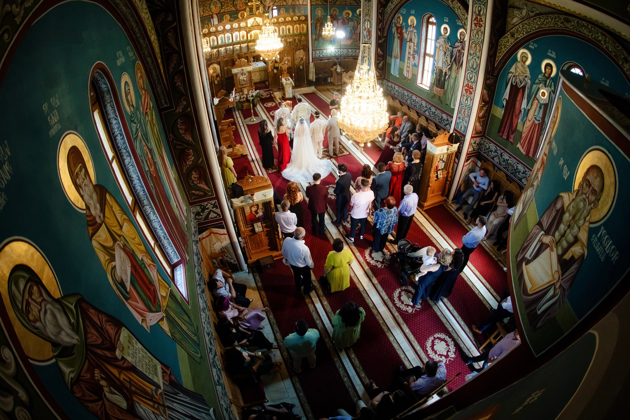 Ioana & Ionuț | Nuntă de poveste la Păstrăvăria Poiana din Mălini județul Suceava. Servicii foto-video profesionale, pentru momente de neuitat