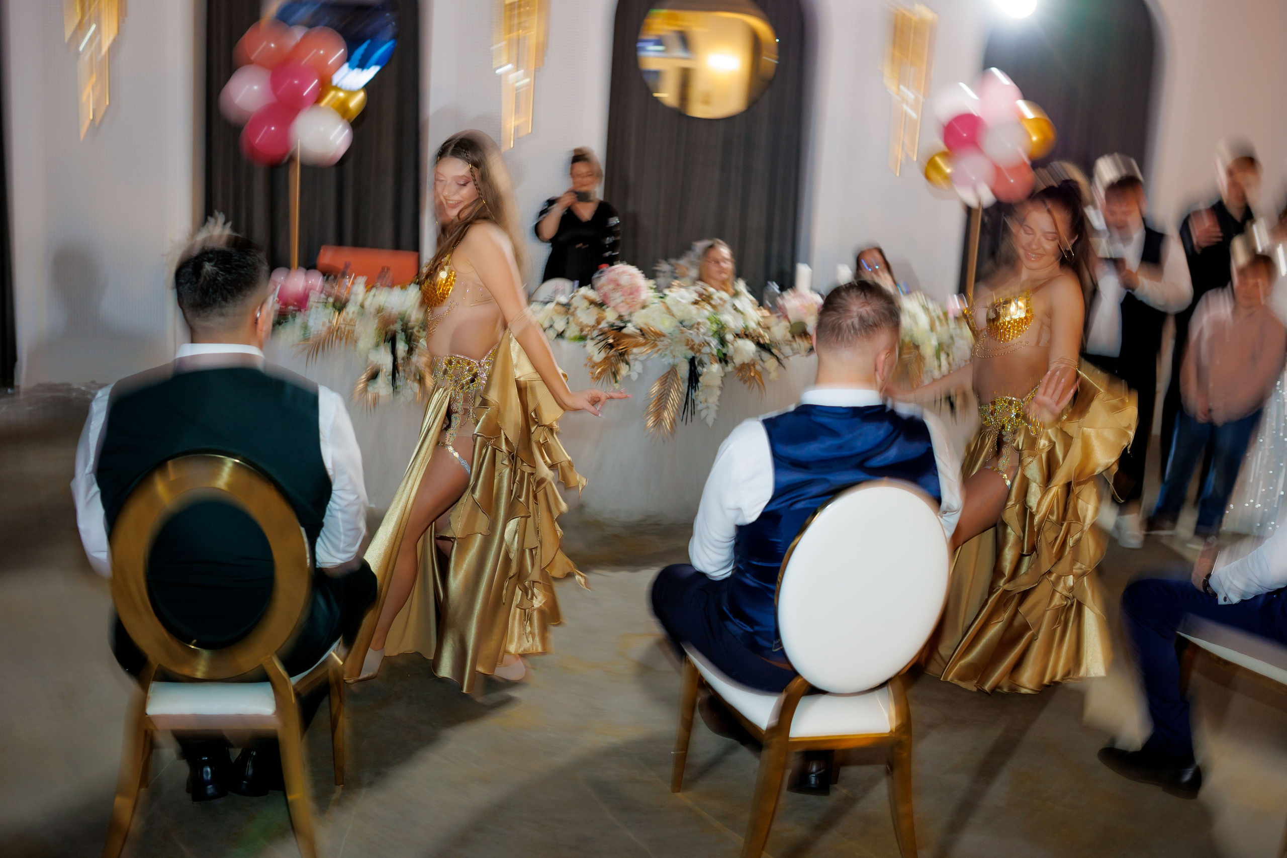 Povestea voastră, regizată de noi |Cristi Turculet Videograf Nuntă Suceava | wedding highlight. Servicii foto-video profesionale, pentru momente de neuitat