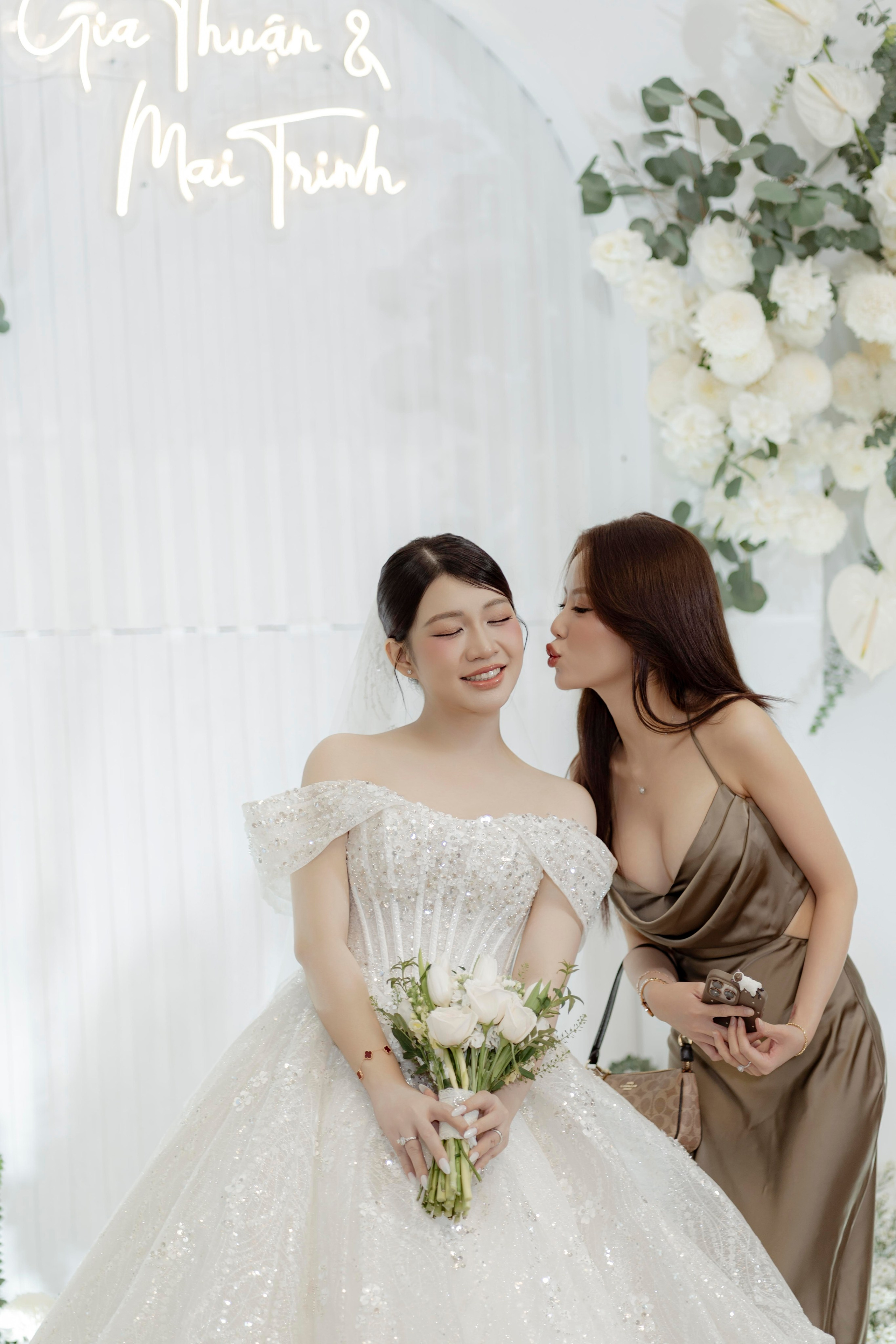 THUAN & TRINH. WEDDING PHOTOGRAPHER IN VIETNAM