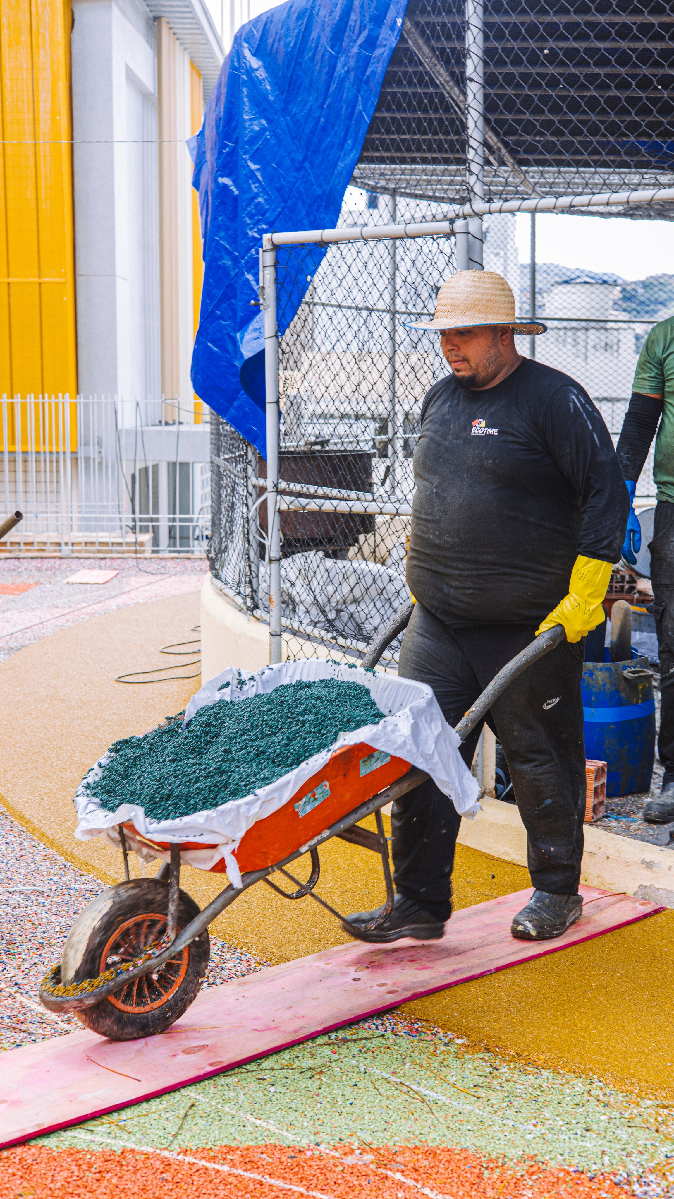 Ecotime Pisos Emborrachados. Caio Almeida