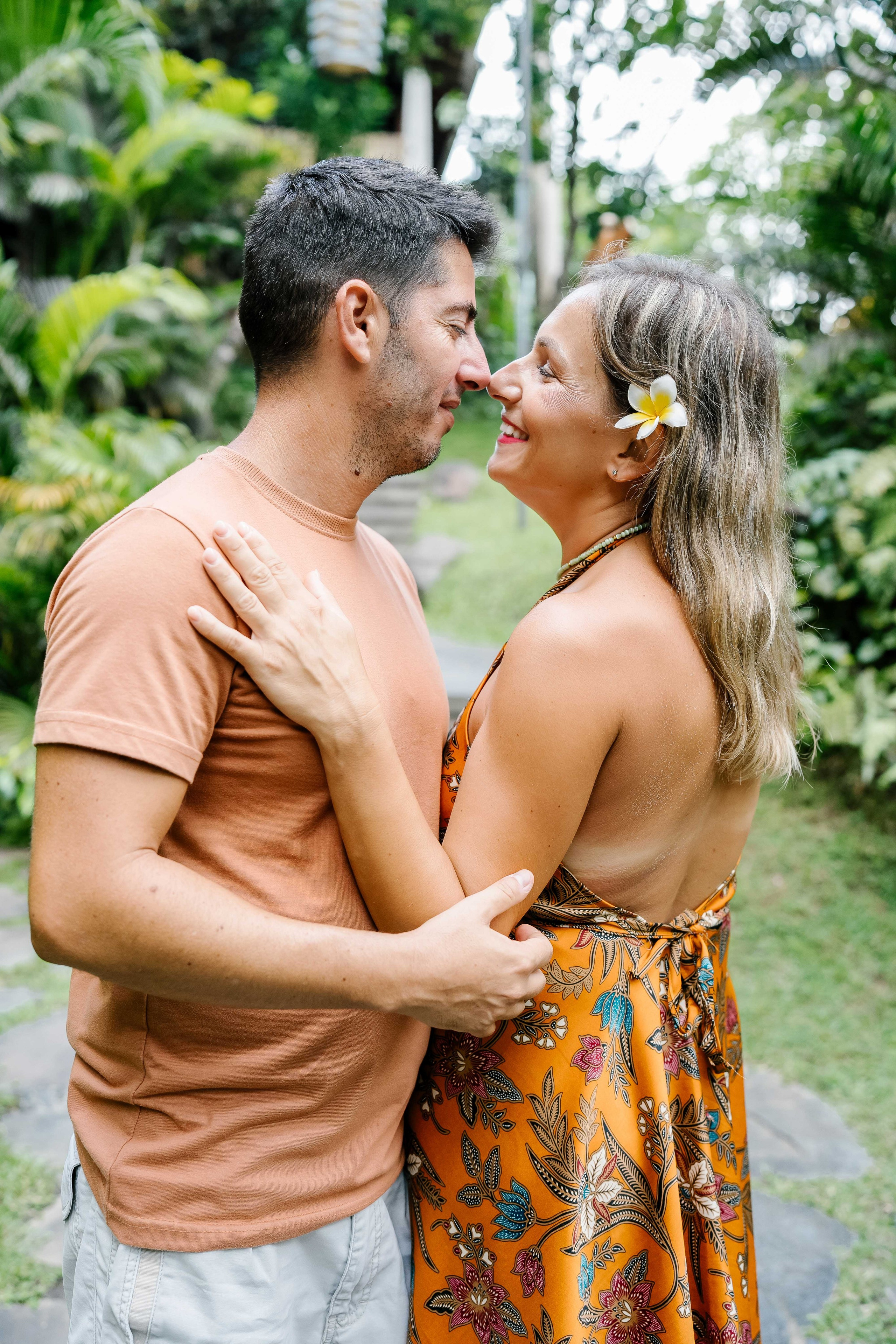 Honeymoon Photoshoot in bali. Female Photographer in Bali