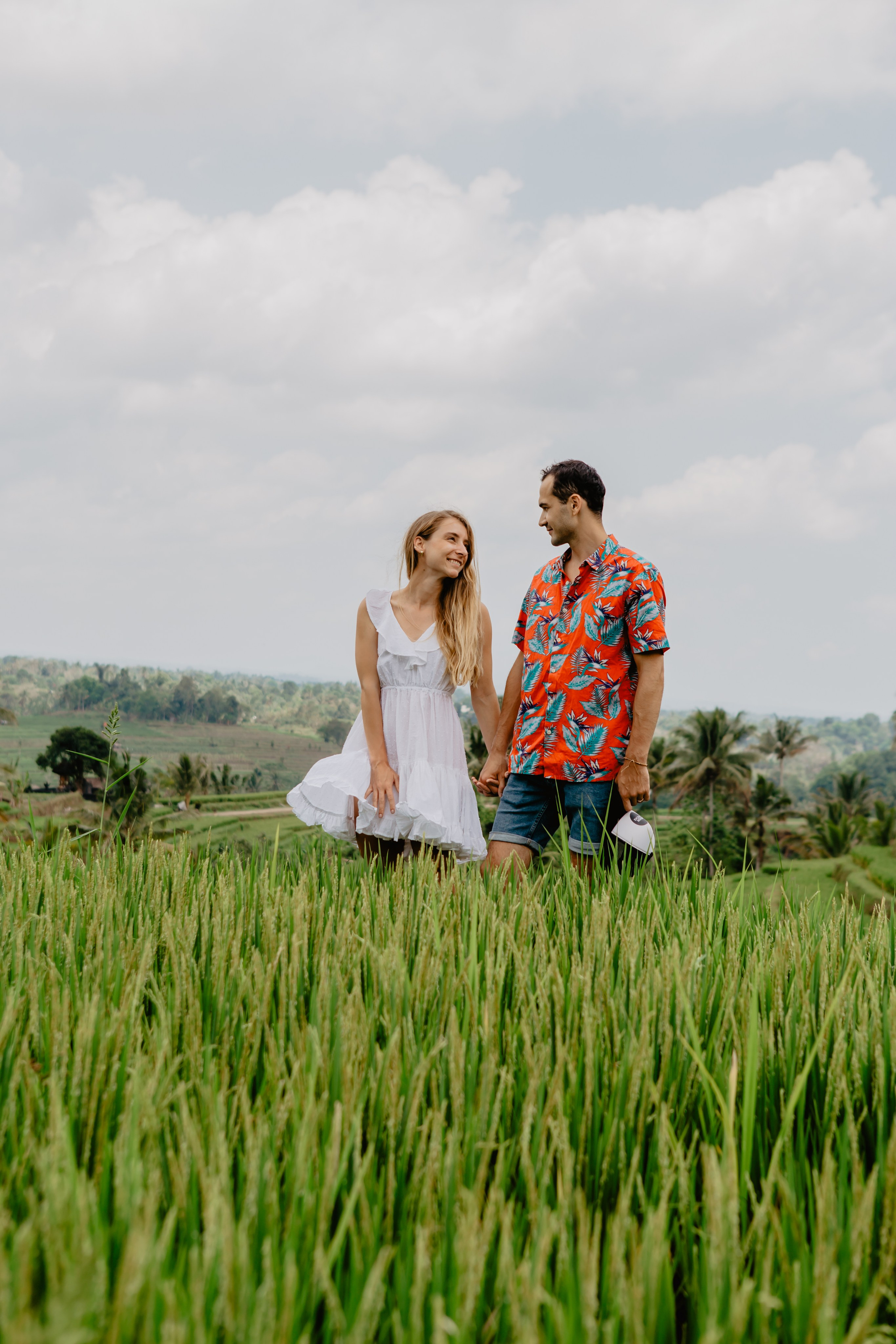 Honeymoon photo shoot in Bali. Female Photographer in Bali