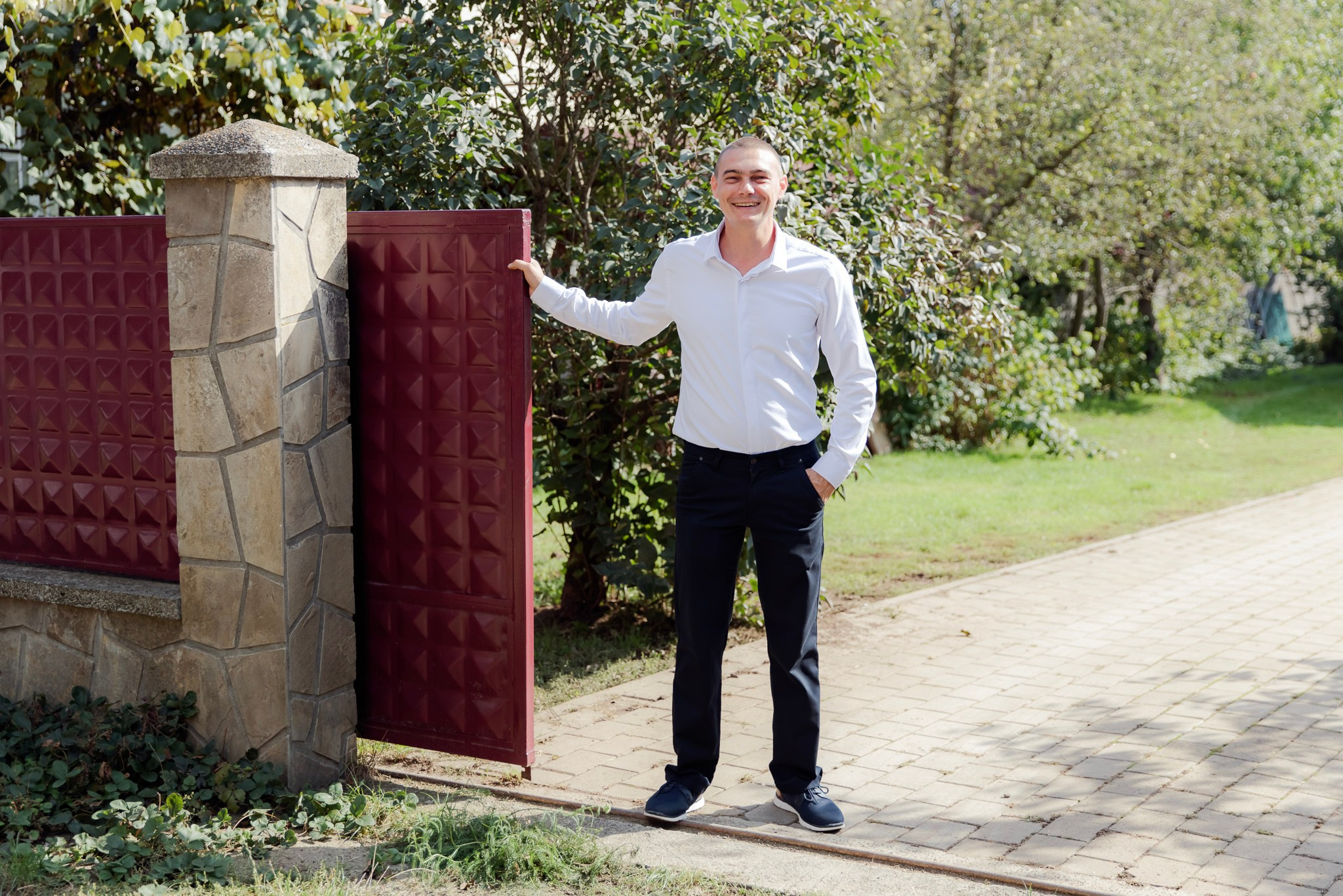 Mihai & Oana. Servicii foto-video profesionale, pentru momente de neuitat