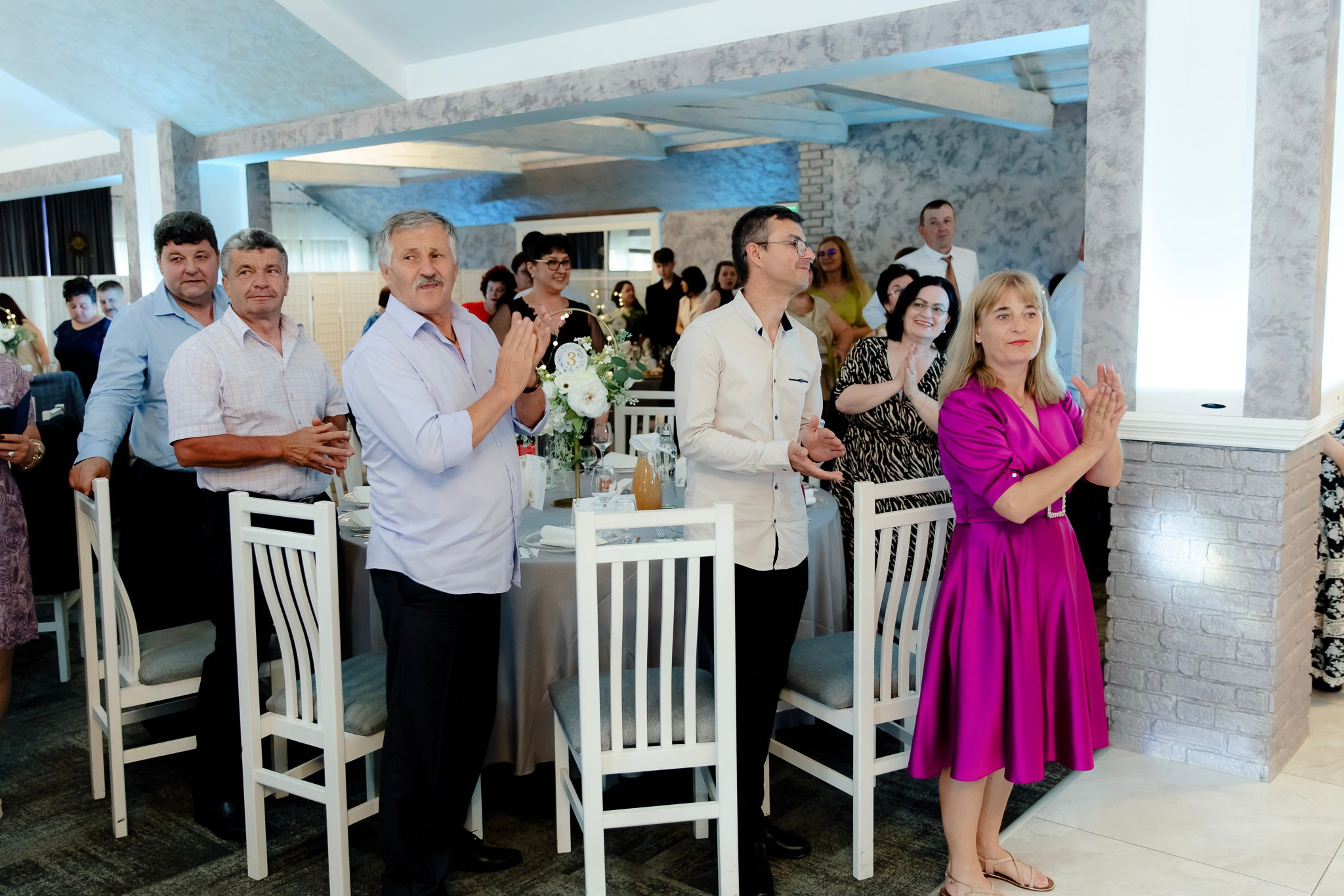 Ioana & Ionuț | Nuntă de poveste la Păstrăvăria Poiana din Mălini județul Suceava. Servicii foto-video profesionale, pentru momente de neuitat