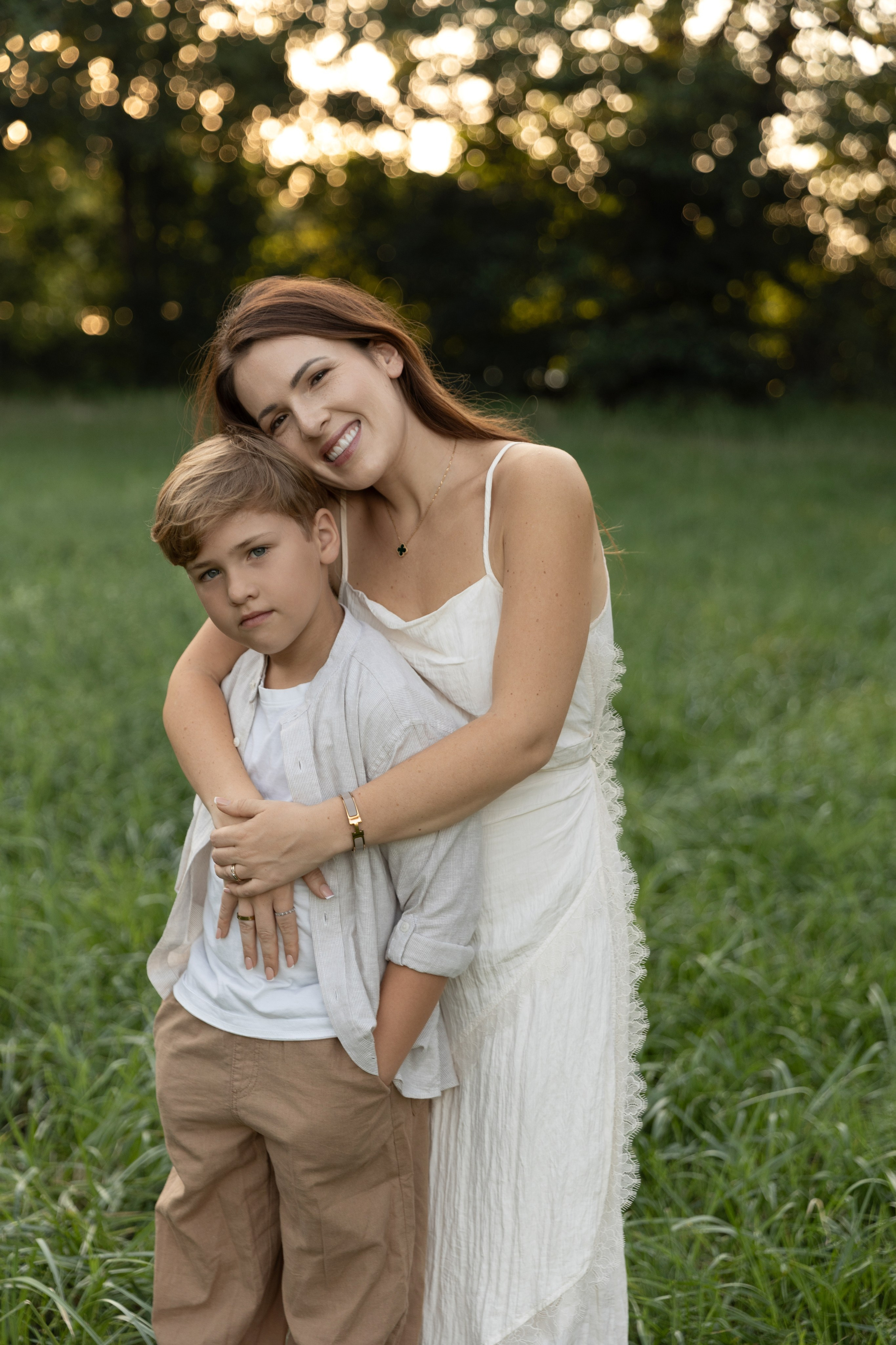 Family (Outdoor). Wedding Photographer