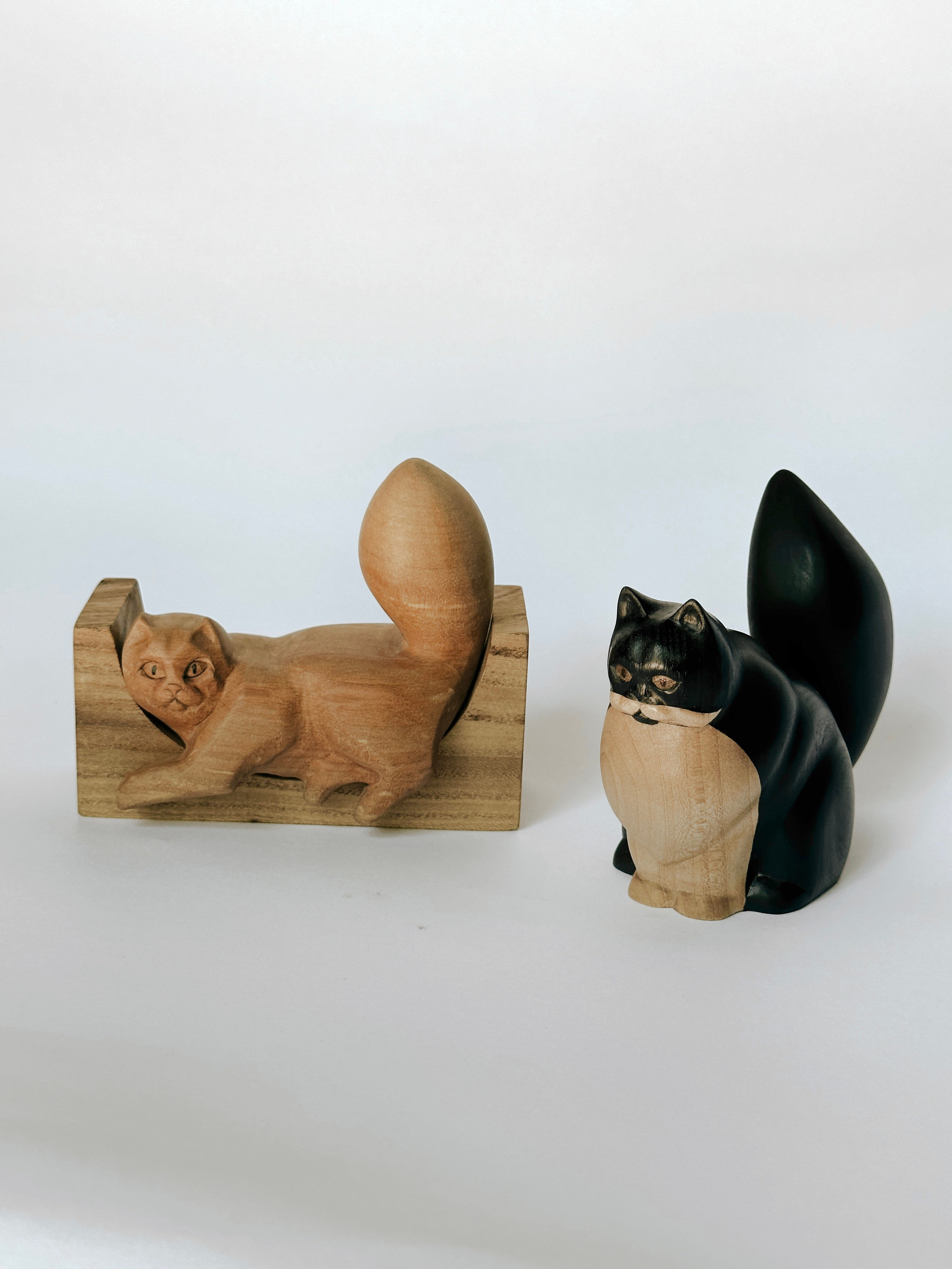 Коты. Резьба по дереву. Уникальные декоративные скульптуры для интерьера