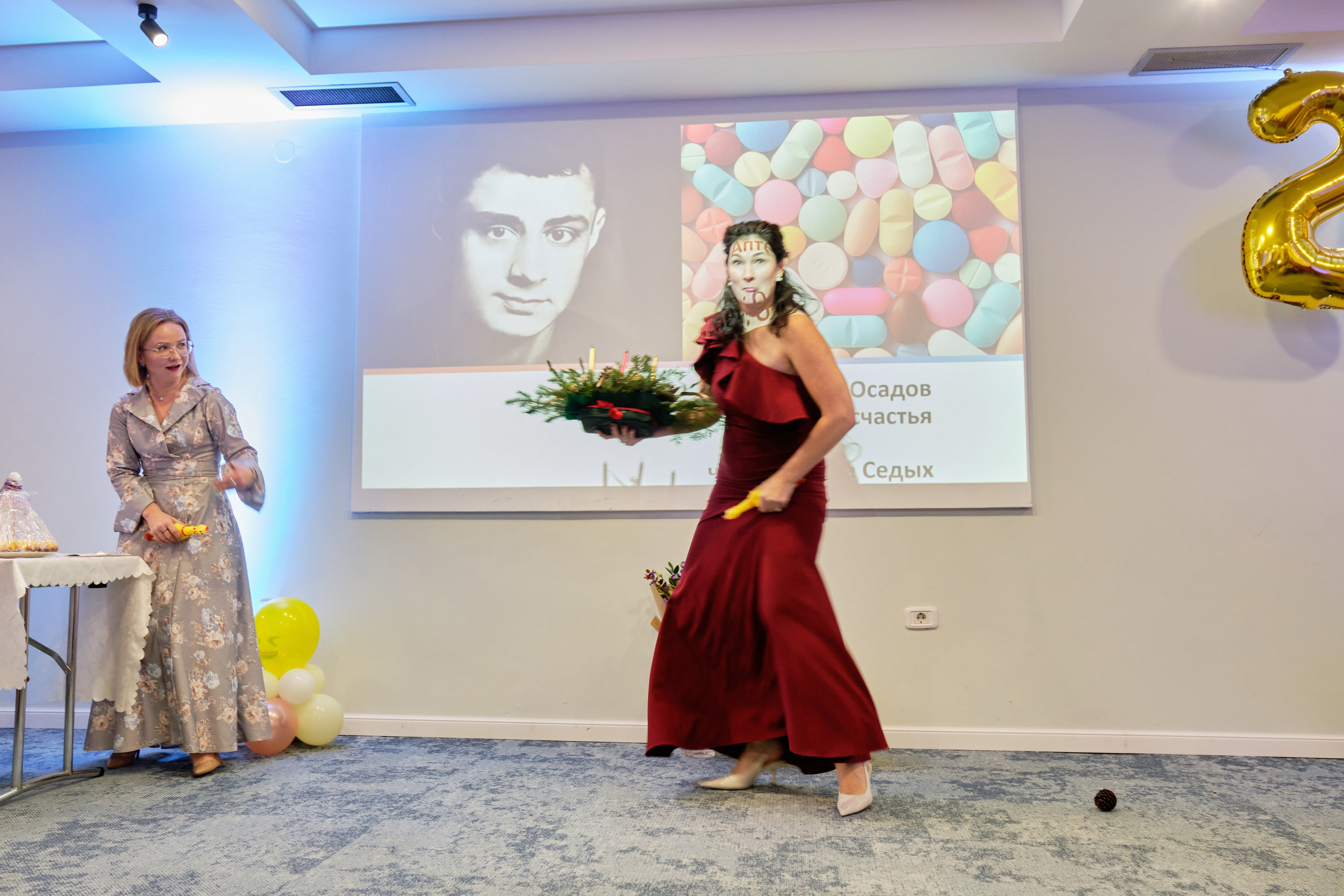 Фоторепортаж з благодійного Новорічного балу у Чорногорії. Портретний фотограф Альона Новгородцева