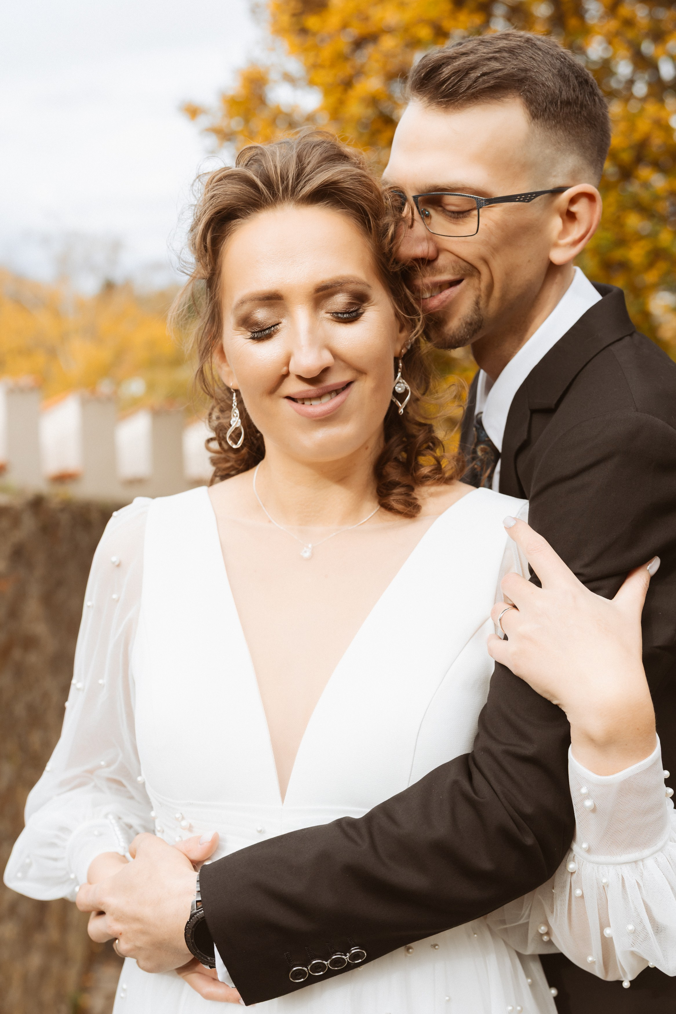 Podzimní svatební focen. Rodinná, těhotenská, newborn a lifestyle fotografka v Písku Oxana Telupilova