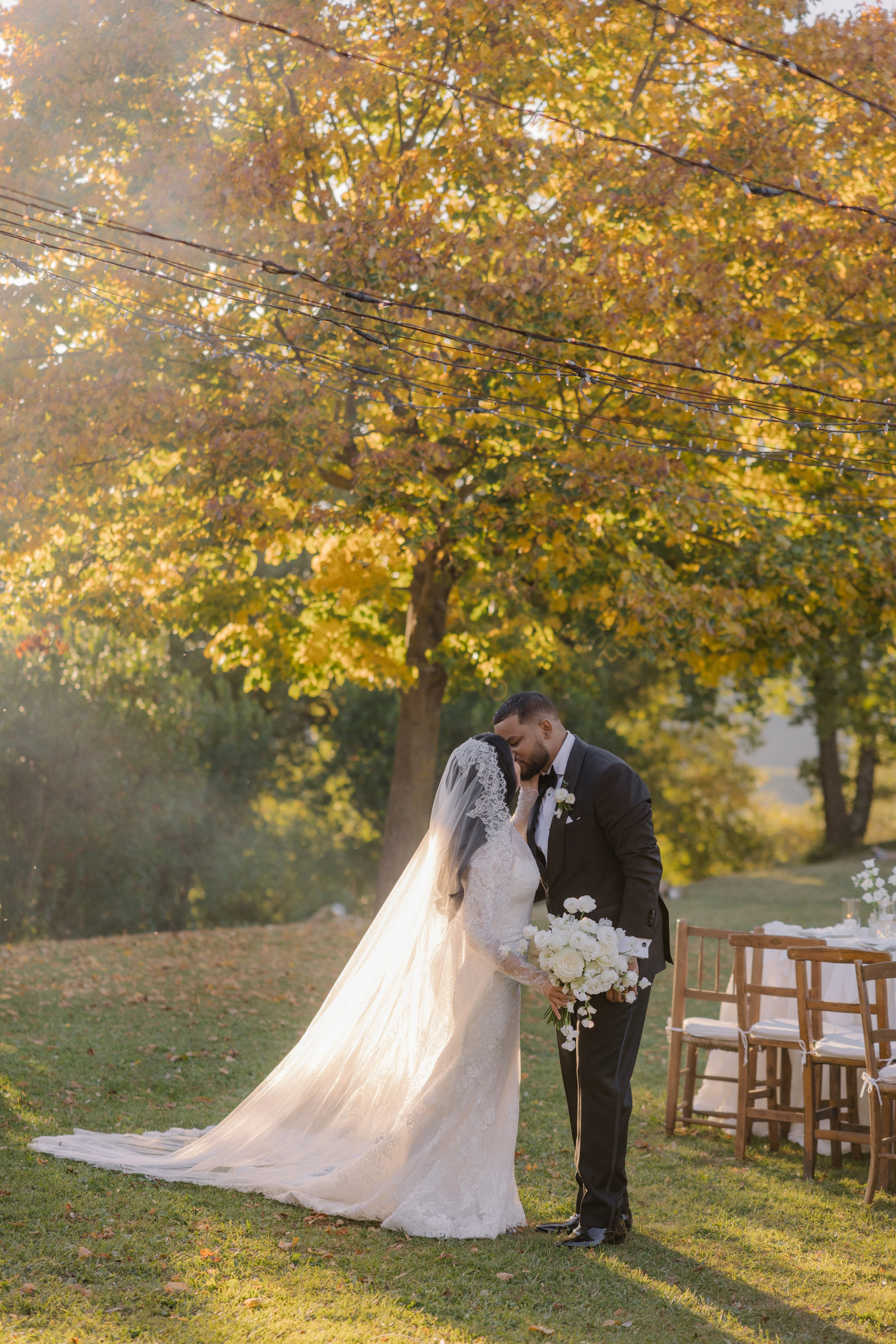 Mitcell&Melanie digital. Wedding photographer Italy