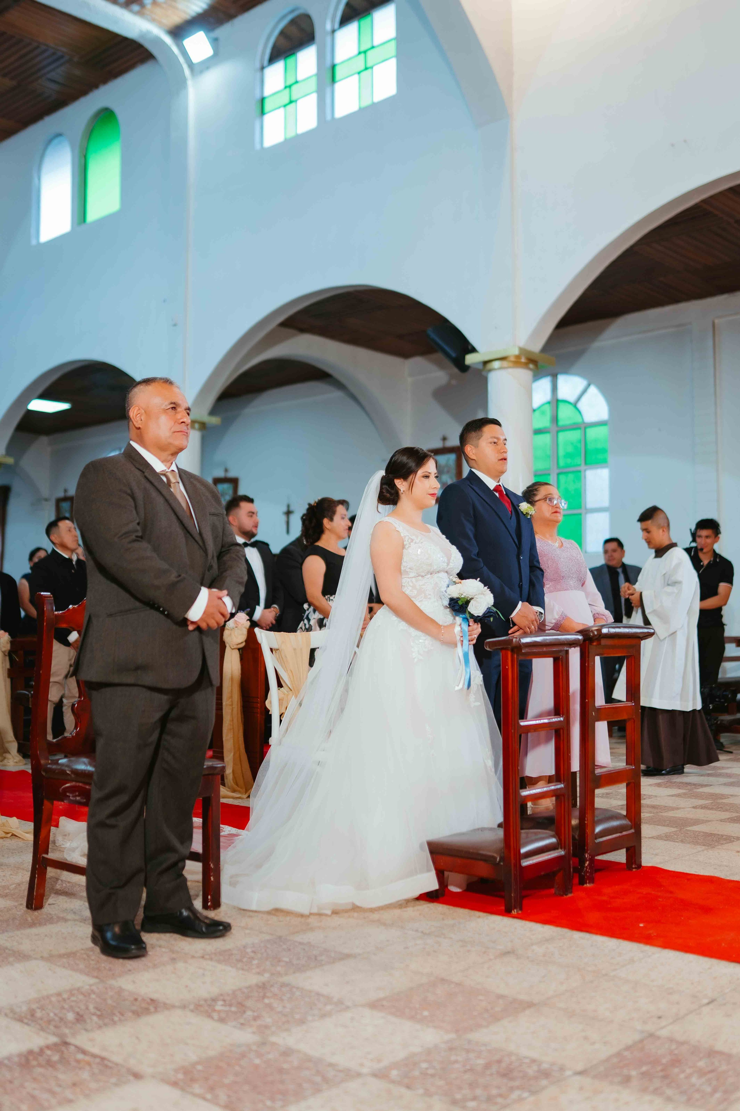 Jennifer y Vladimir. Fotógrafo de bodas en Loja Ecuador | Piero Alvarez PH