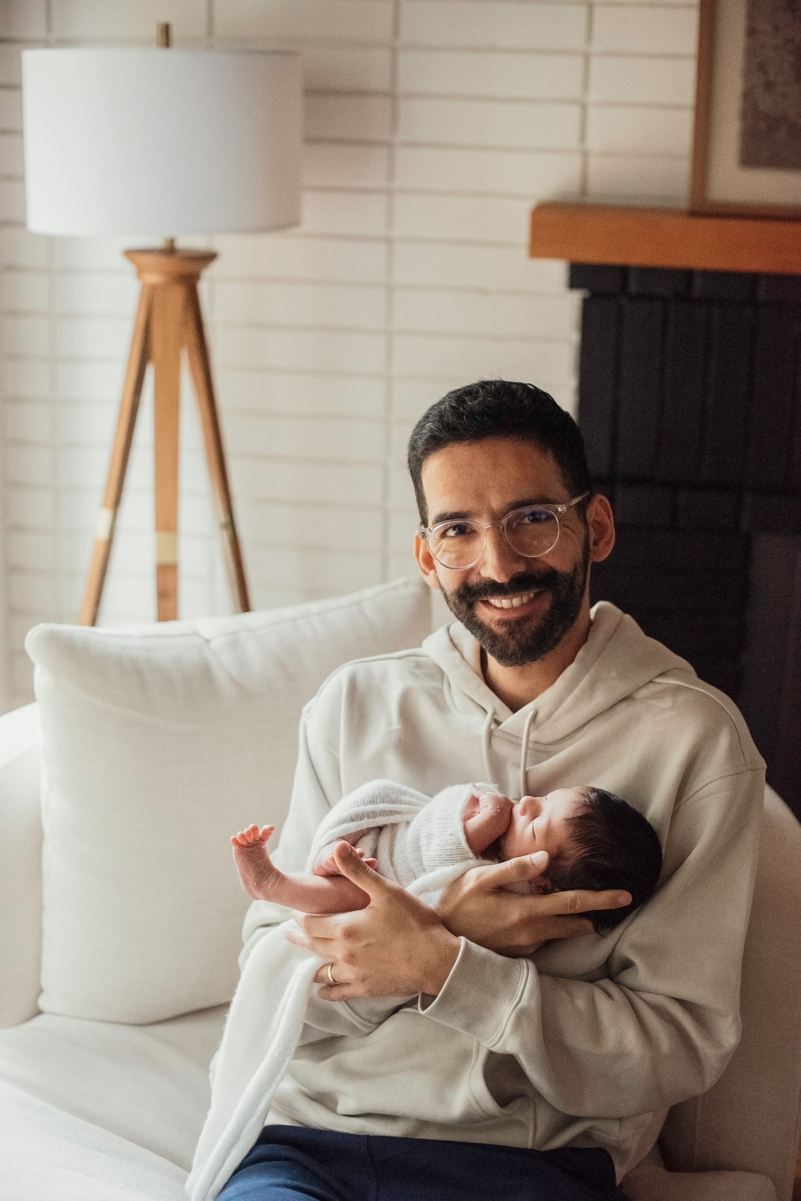 Koosha, 10 days. Newborn, pregnancy, family photographer in New Jersey