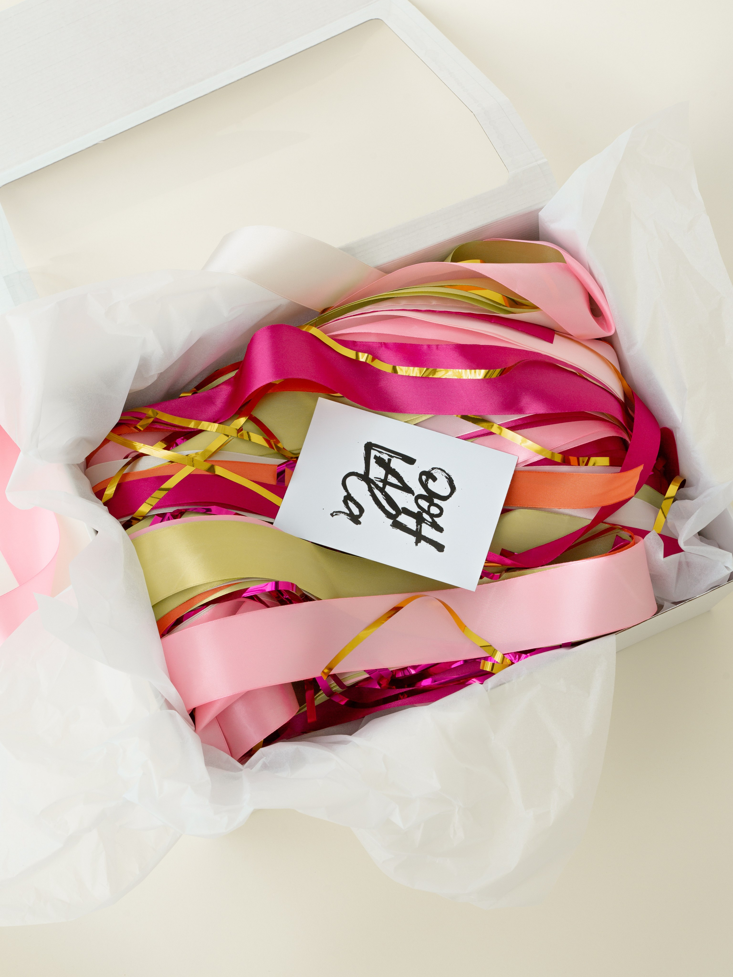 OH LA LA decoration studio. Photographer Vladmir Gladkov