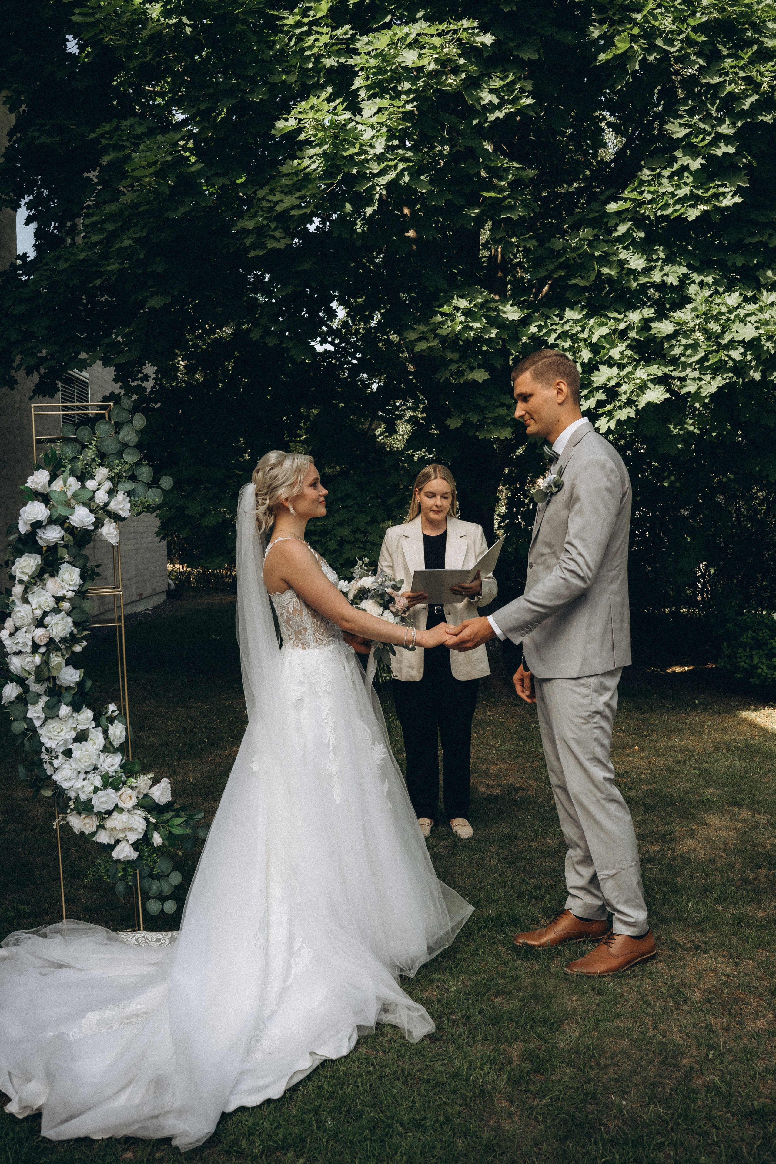 D&A wedding. Wedding and potrait photographer in Helsinki Vickan O