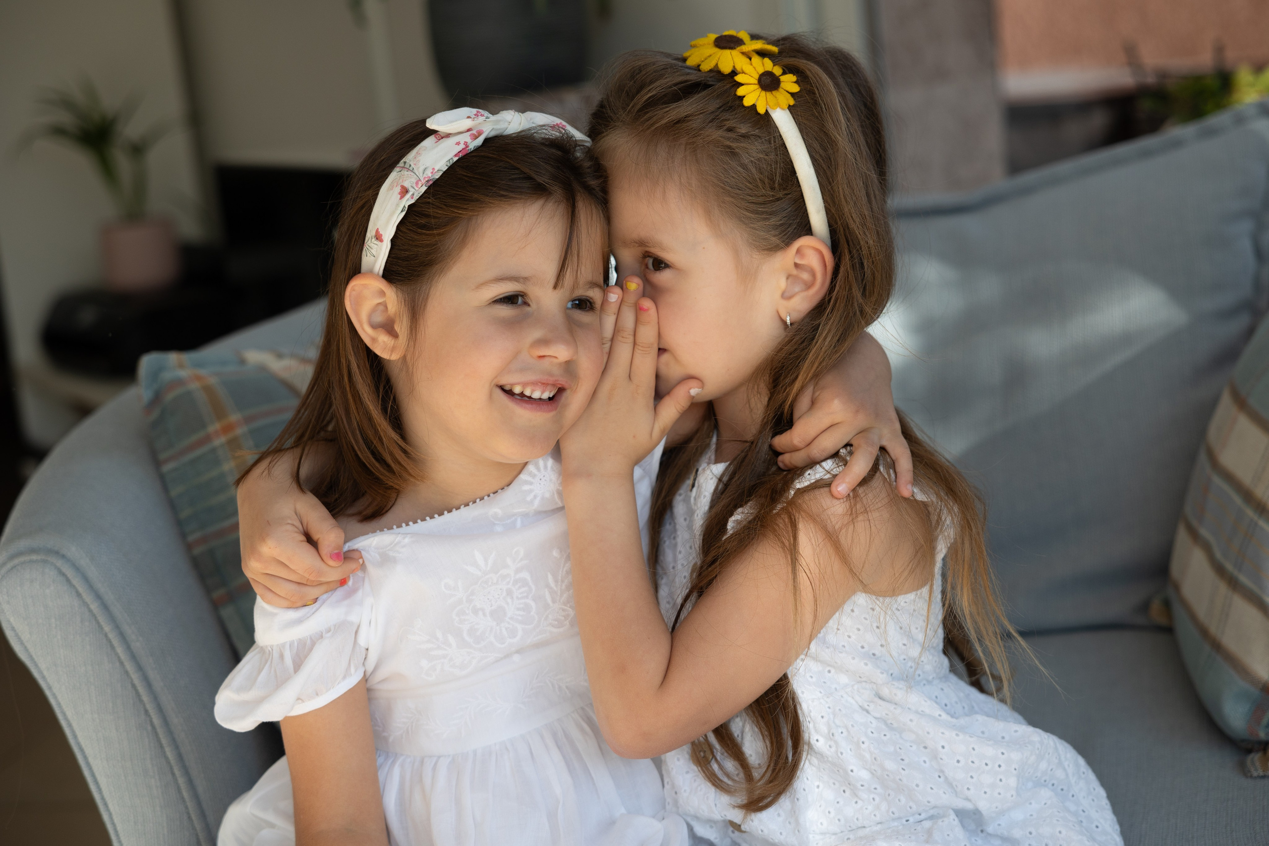The Baptism of Diana in the Church of Saint-Sernin in Toulouse. Eugénie Smirnova — Photographe à Toulouse et dans le Sud-Ouest