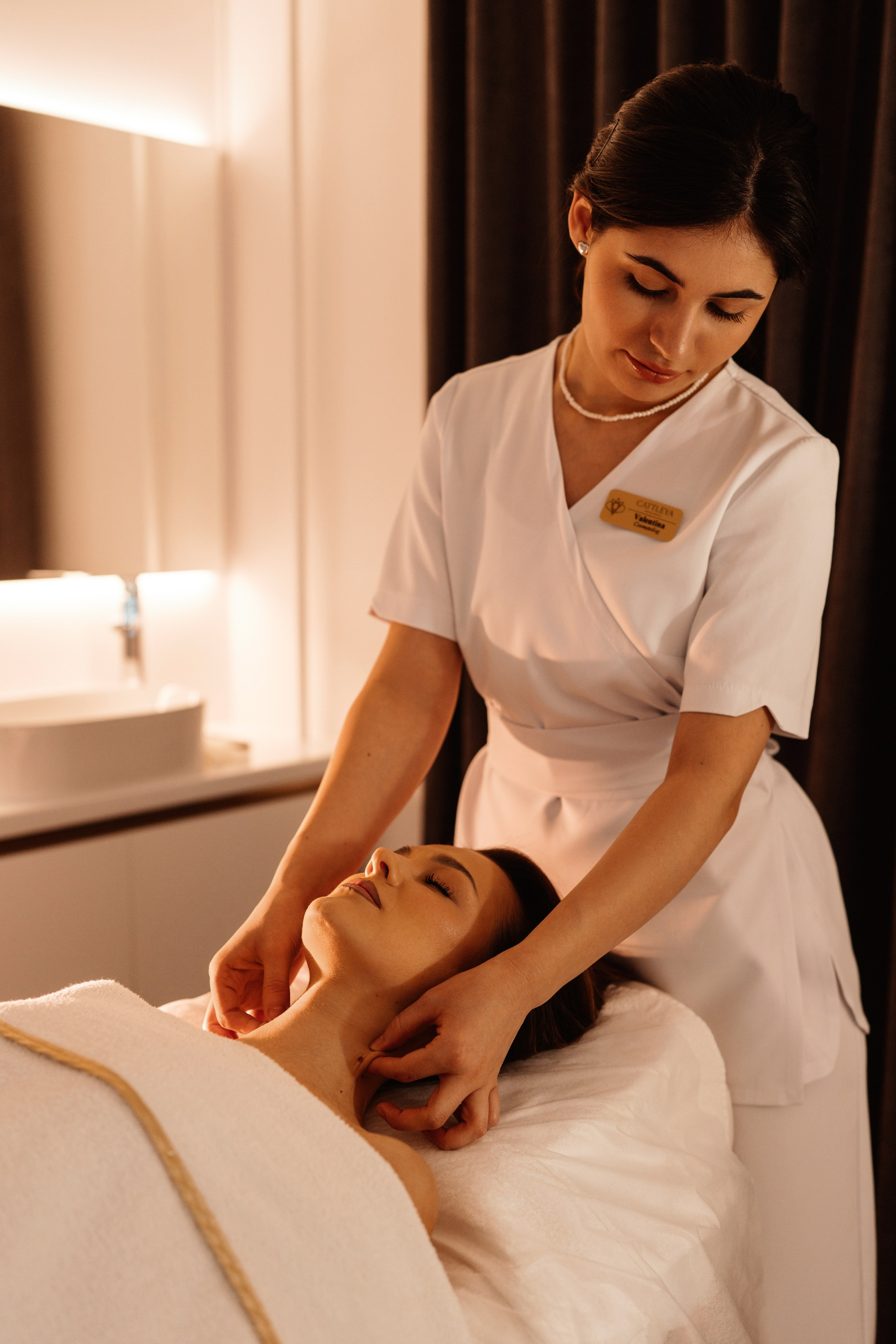 Cattleya | personal branding. Home