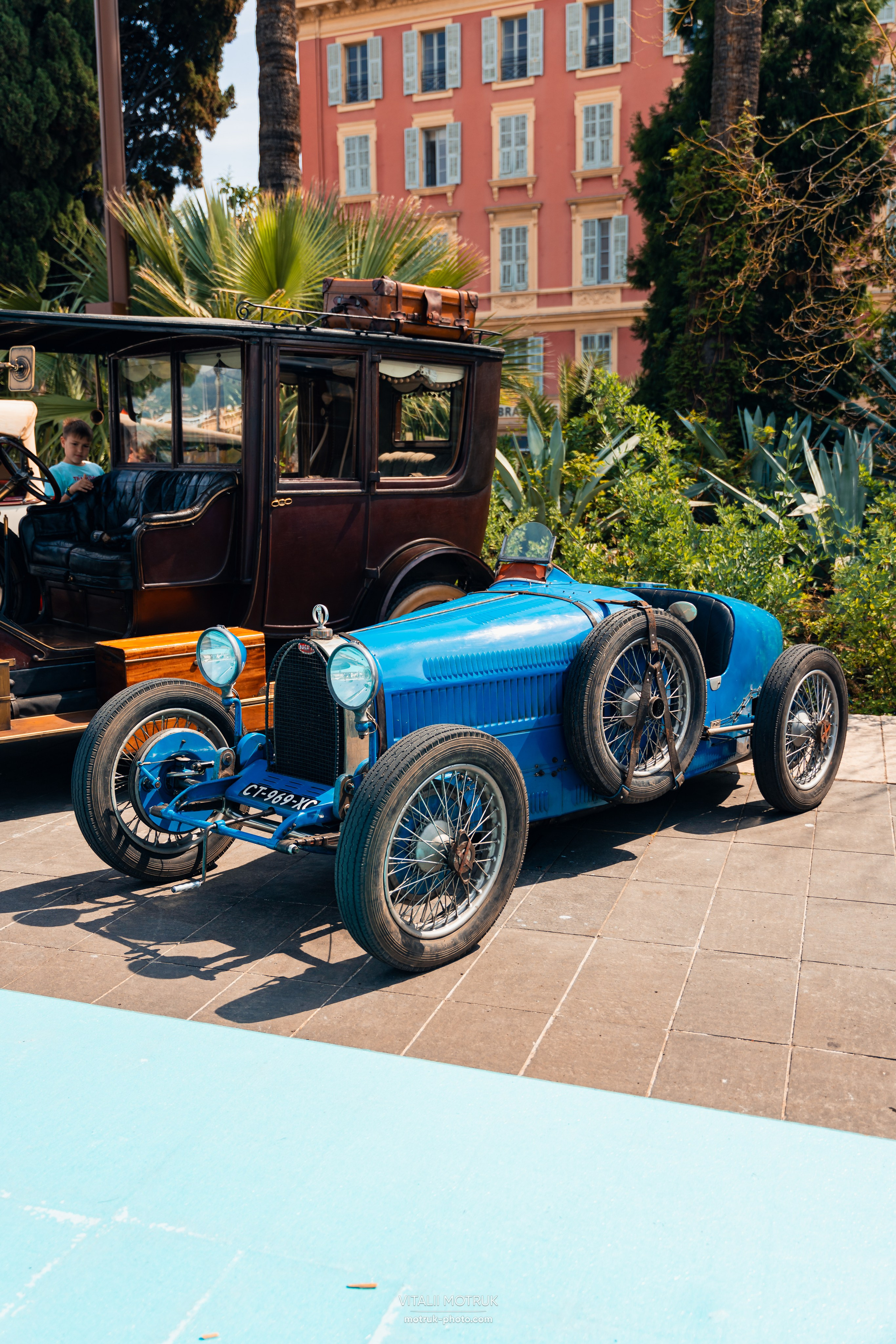 Legends de Nice. Photographe de voitures à Paris — Vitalii Motruk