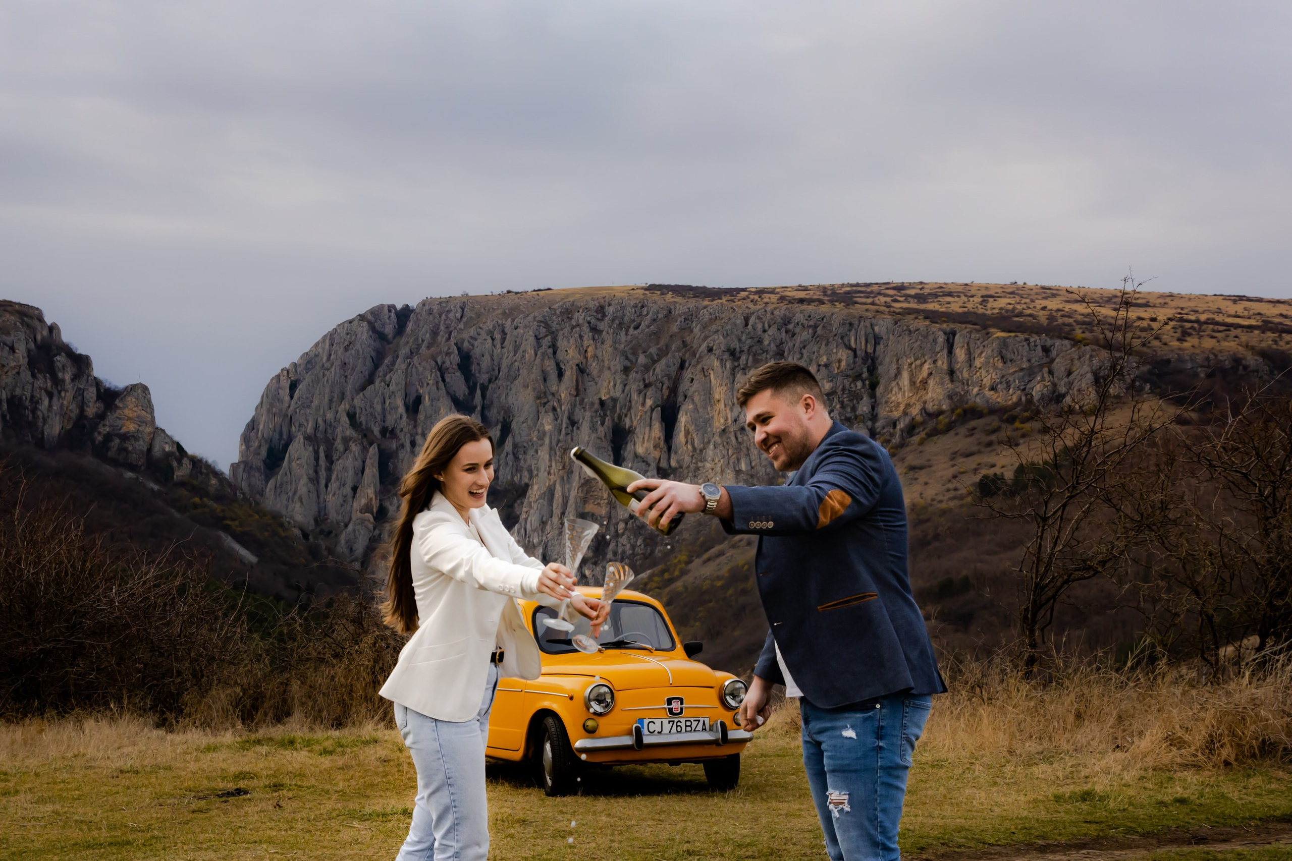 Nuntă & Save the date. Portré 📸 Photographer | Newborn photos • Maternity photos • Engagements • Weddings • Events • Portraits • Families • Birthdays • Parties