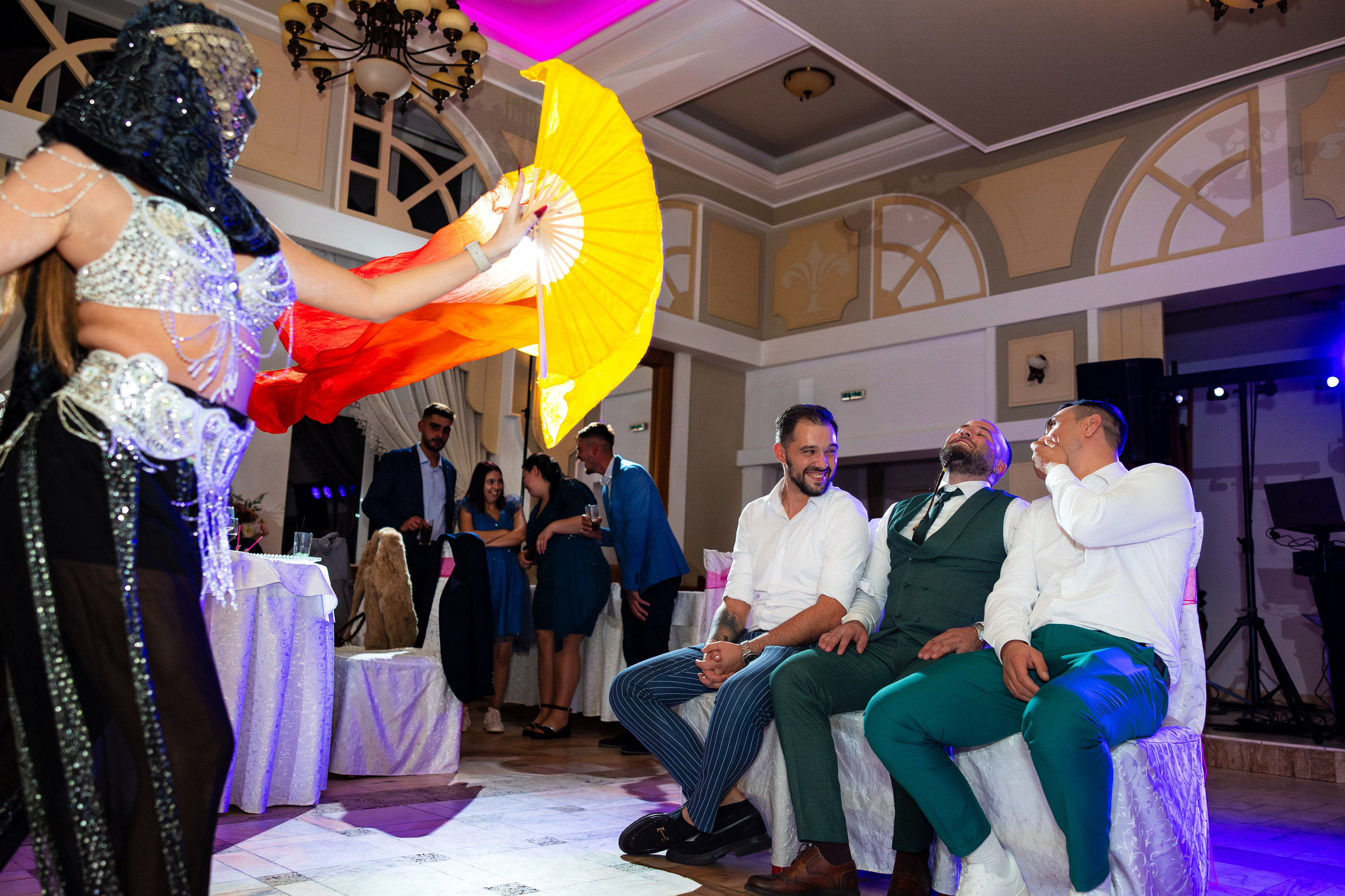 Botez Natalia si Carolina. Ionut Brehuescu — Fotograf