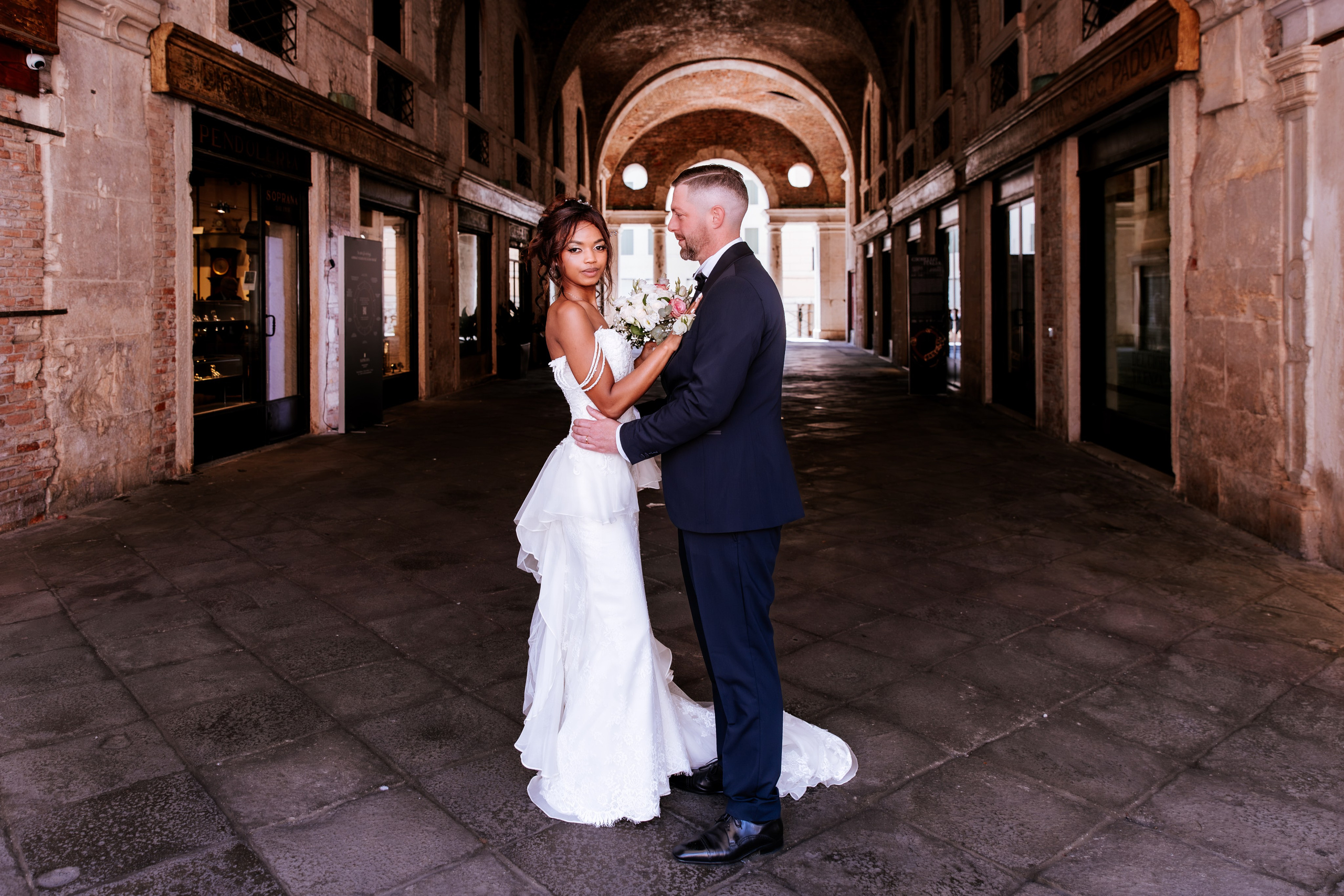 2026 Fitiavana e Eros. Luci e Capricci Photography