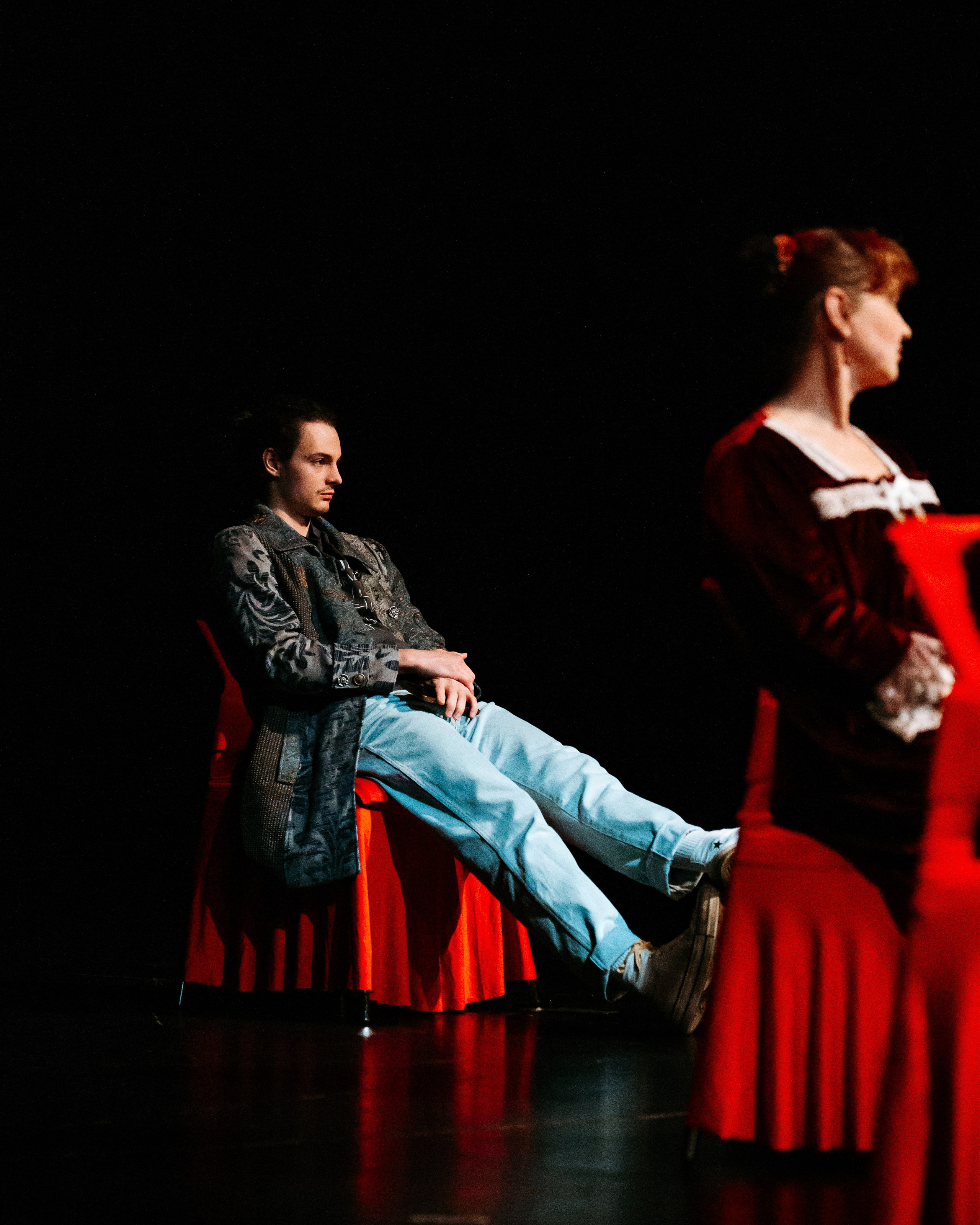 Garbo Teater „12 стульев“. Jelizaveta Gross - reportaaži- ja portreefotograaf Narvas