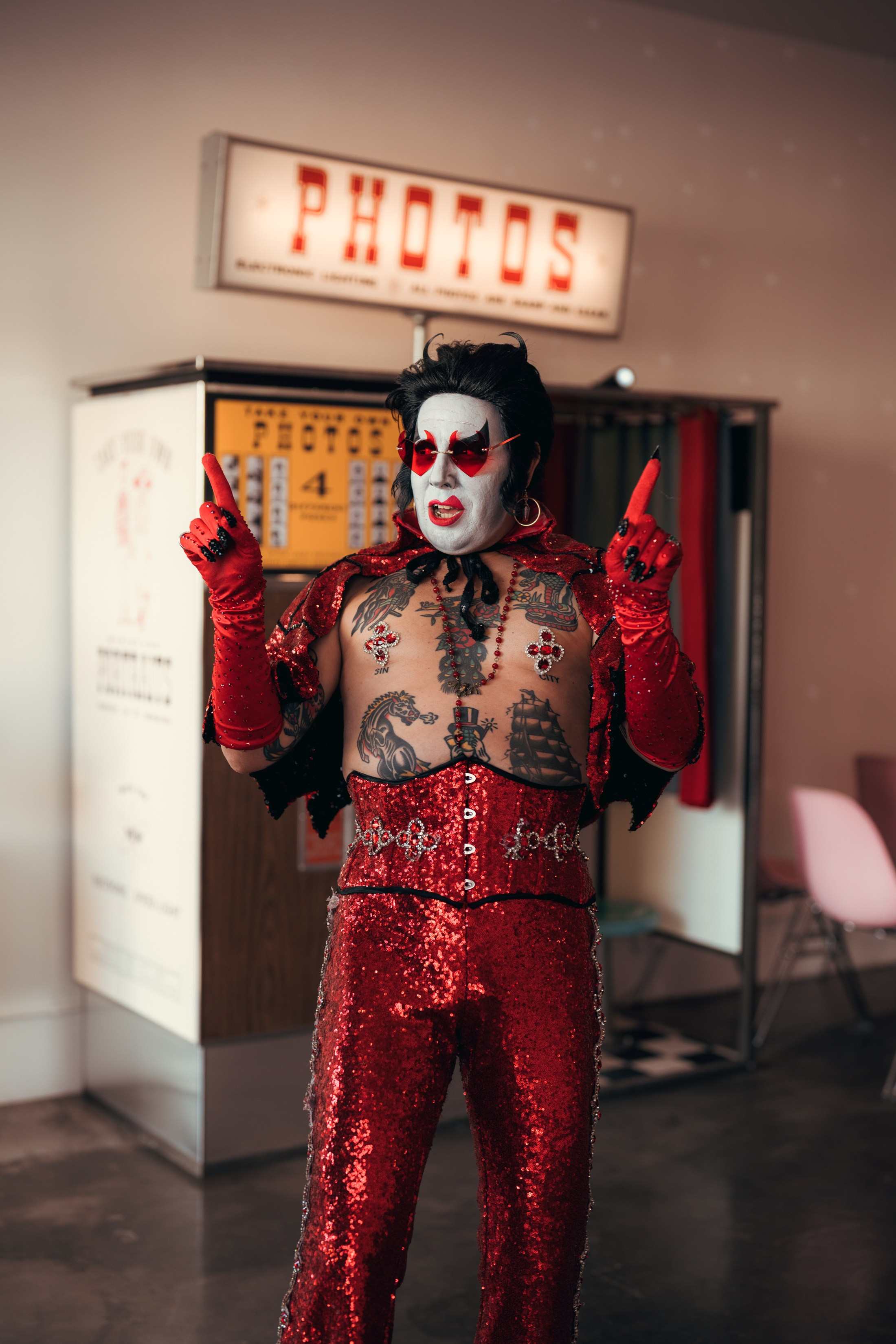 Bee&Tony. Wedding & elopement photographer Viktoriya Kravtsov. Las Vegas