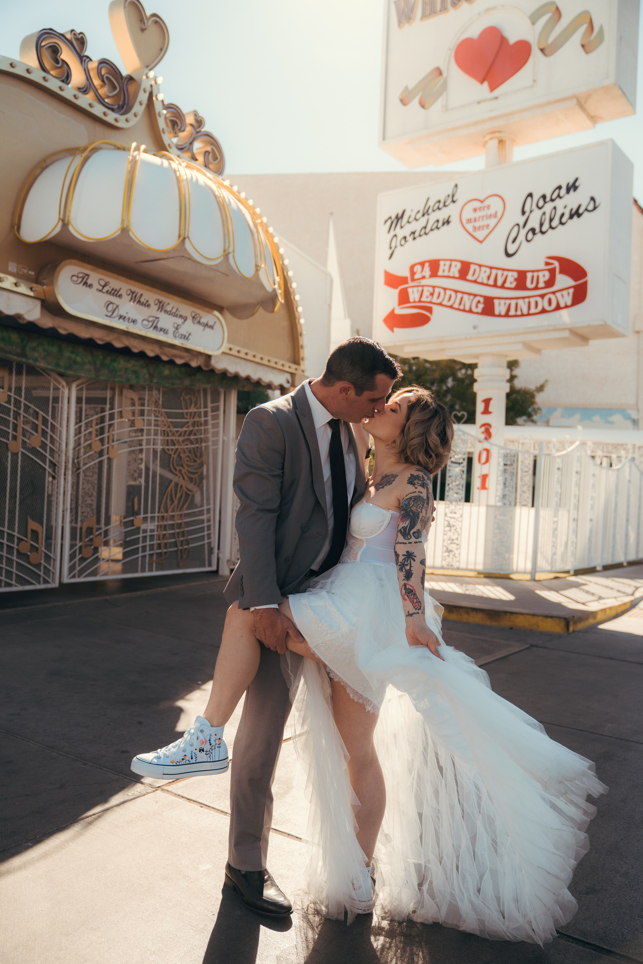 Dylan&Chanin. Wedding & elopement photographer Viktoriya Kravtsov. Las Vegas