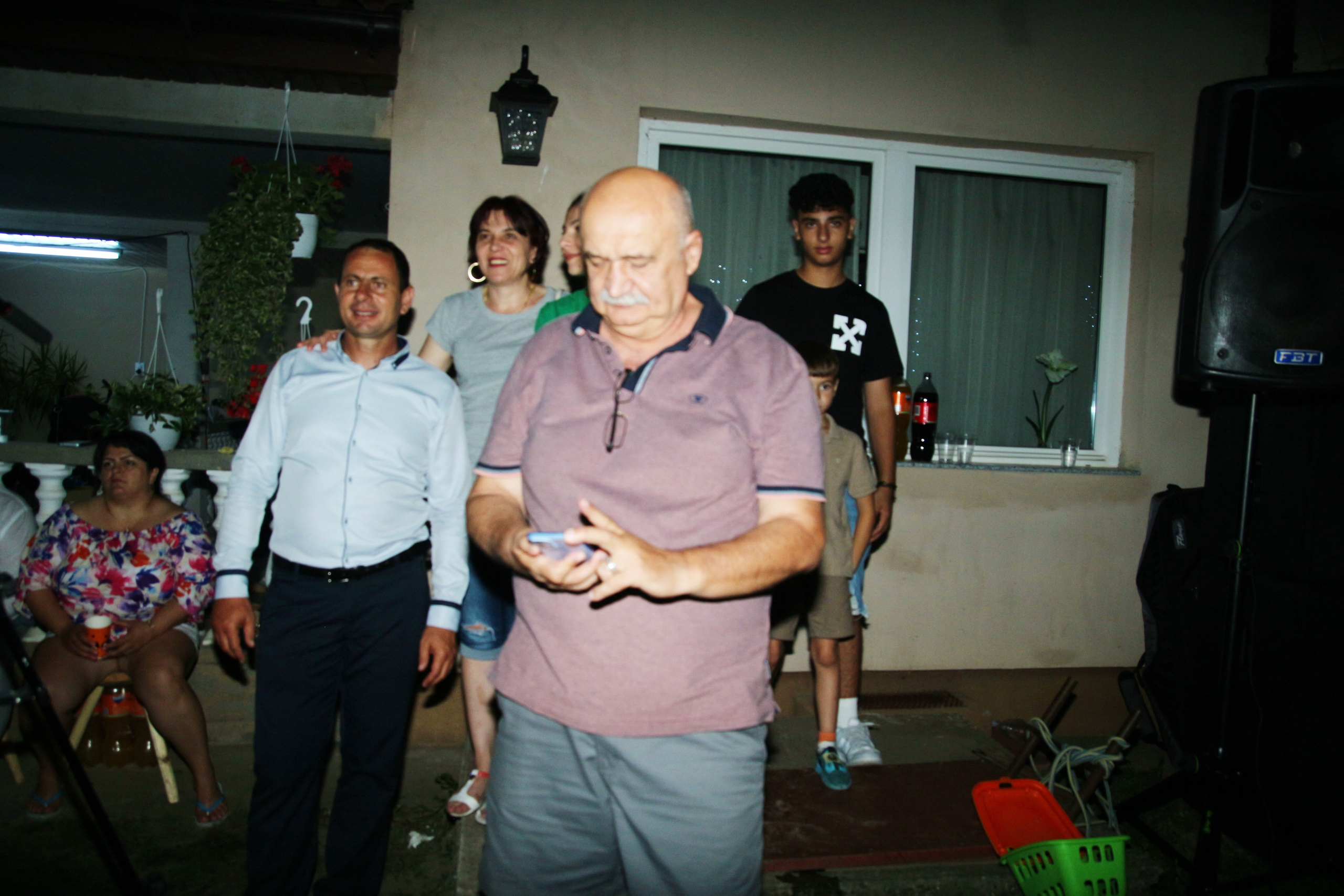 BYZO MEDIA. PETRU BYZO - family and children photographer in ROMANIA