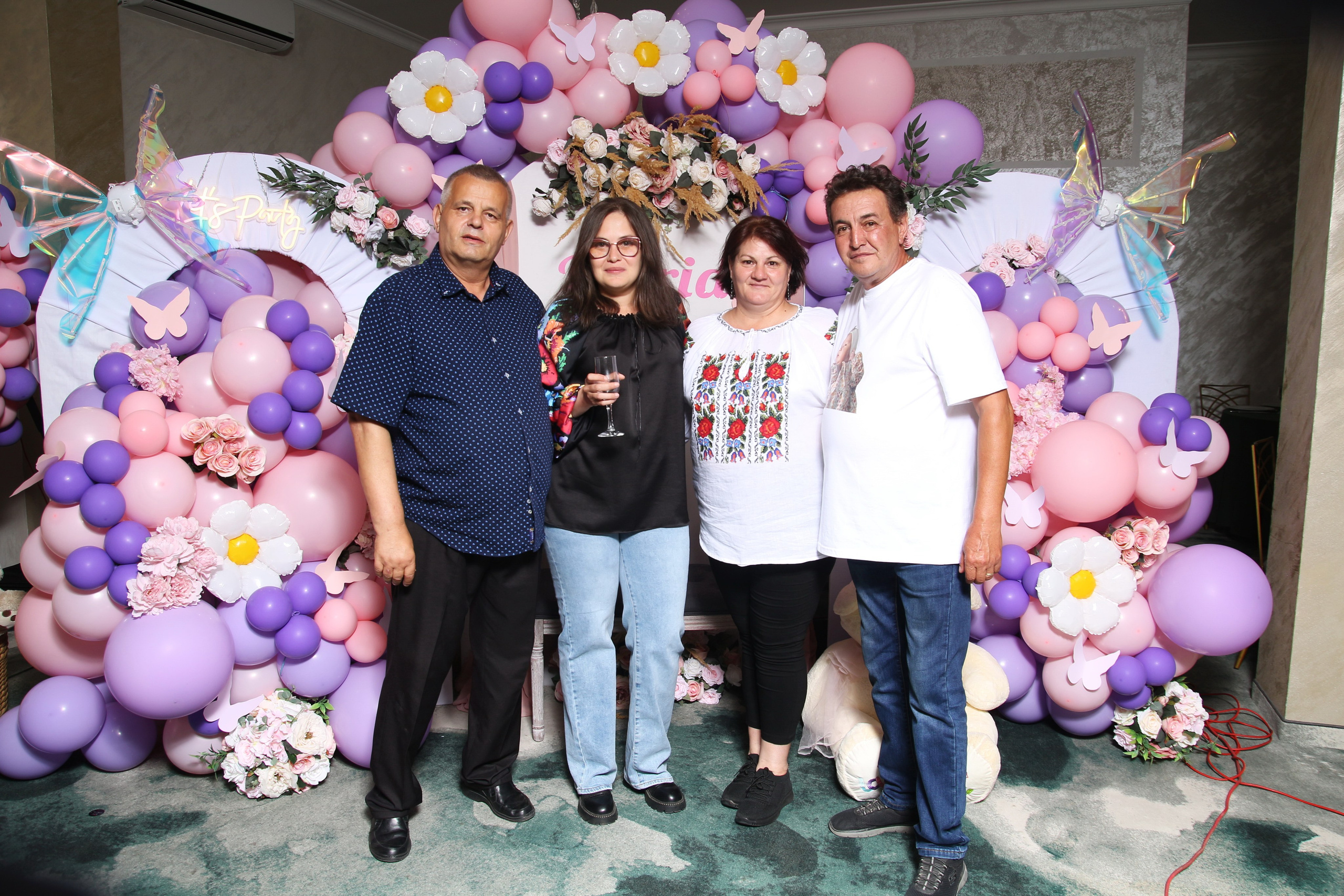 BYZO MEDIA. PETRU BYZO - family and children photographer in ROMANIA