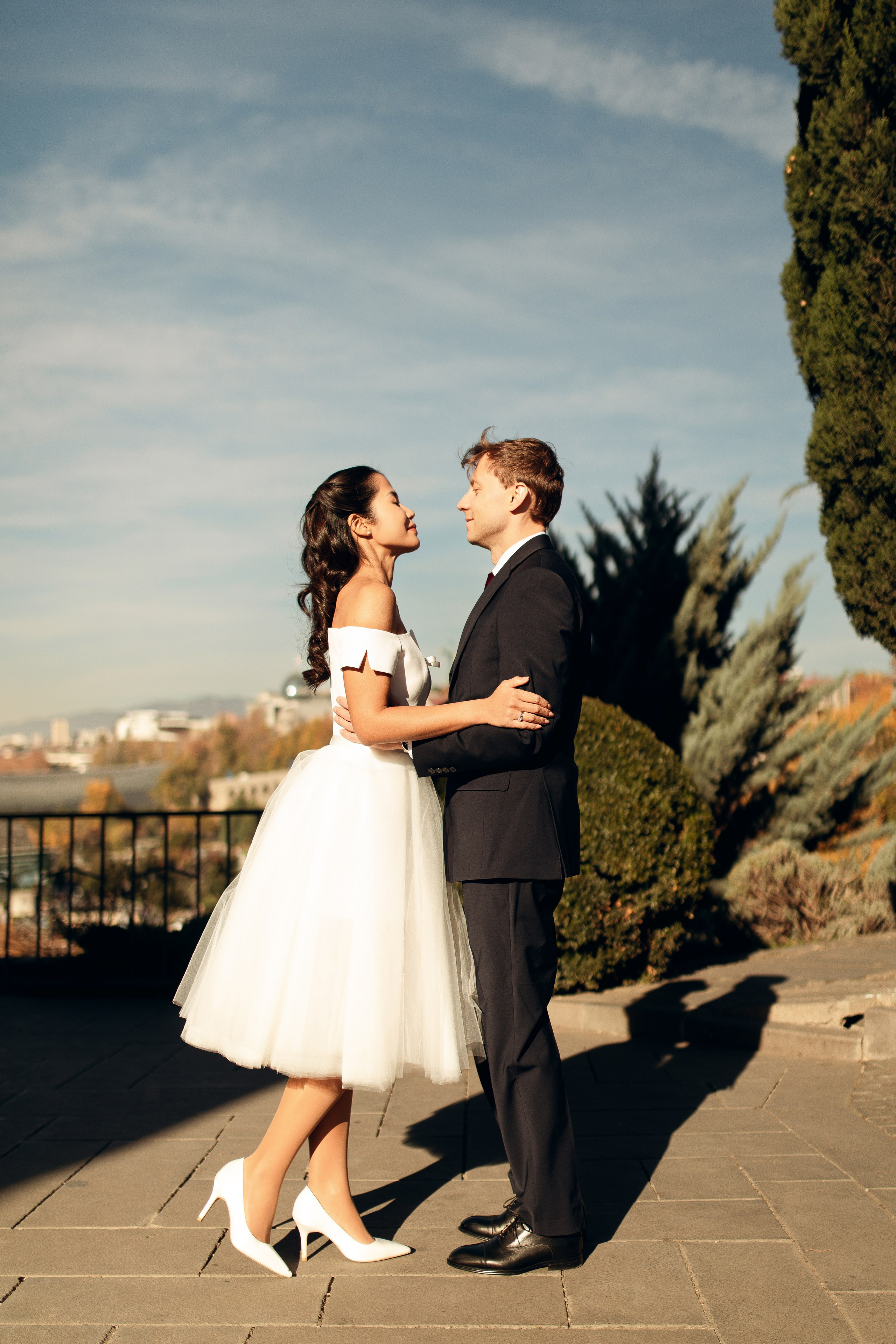 Yuri & Sara. Wedding photographer in Georgia