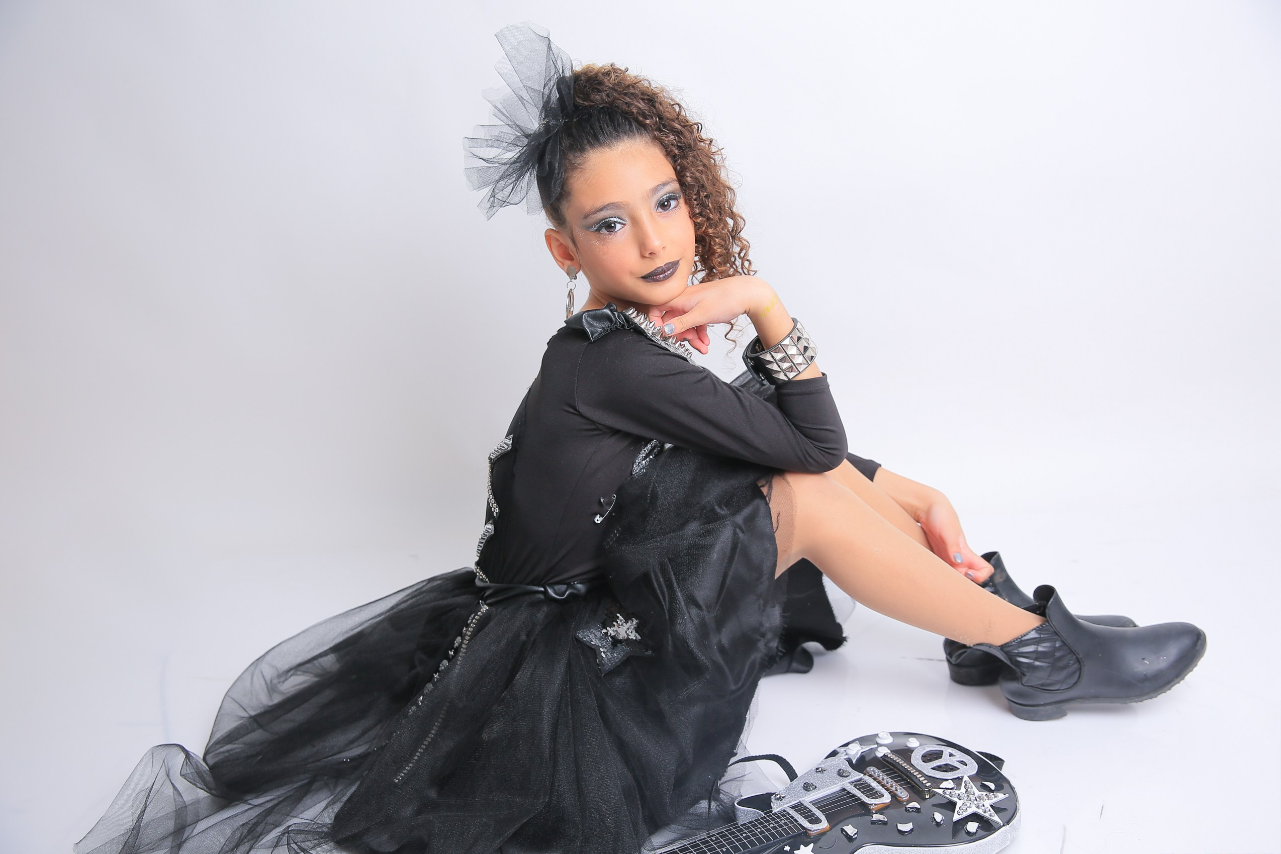 פורים בסטודיו. דף בית