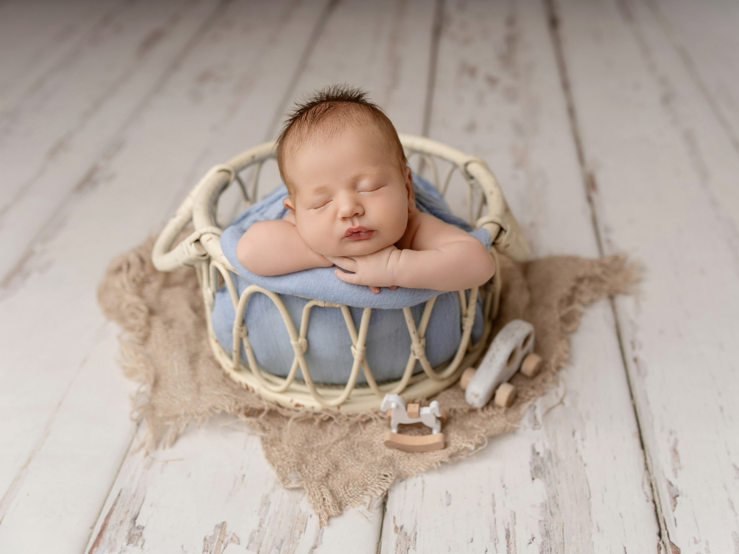 Esu Aleksandra naujagimių ir kudikių fotografė iš Vilniaus