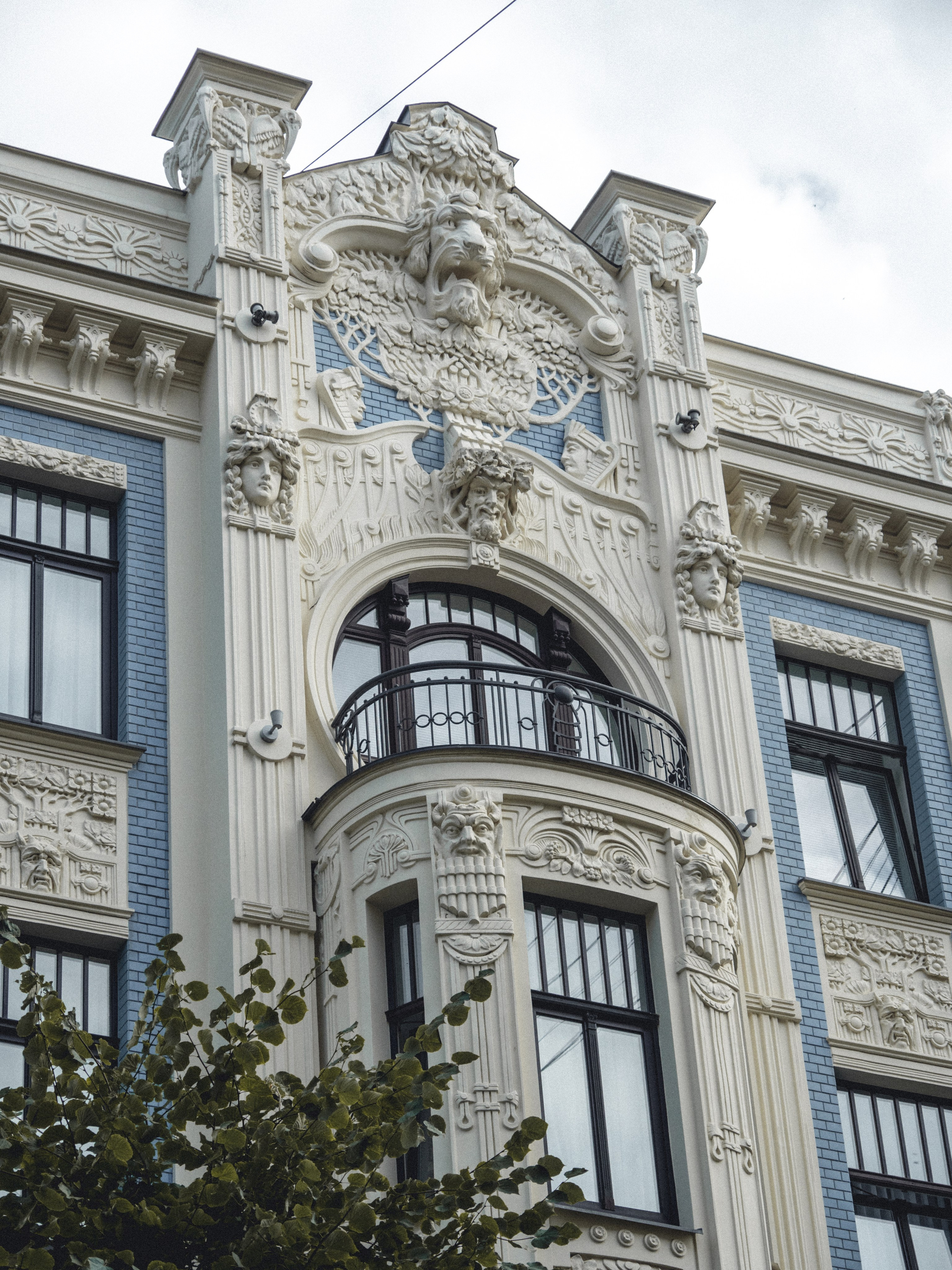 Voyage à Riga. Photographe sur Cote d’Azur. Portraits de familles, couples, enfants, événements